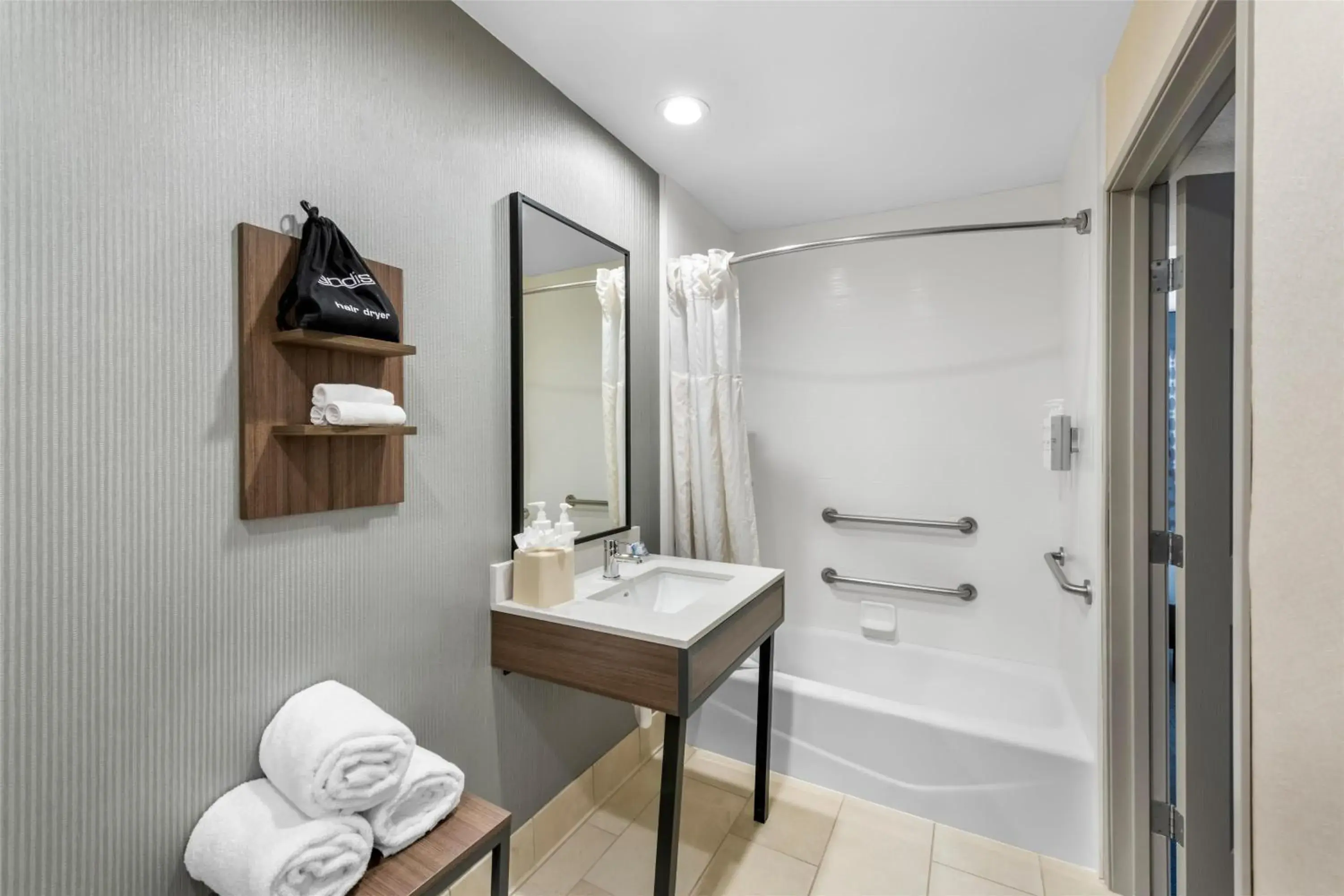 Bathroom in Hilton Garden Inn Overland Park Bathroom in Hilton Garden Inn Overland Park