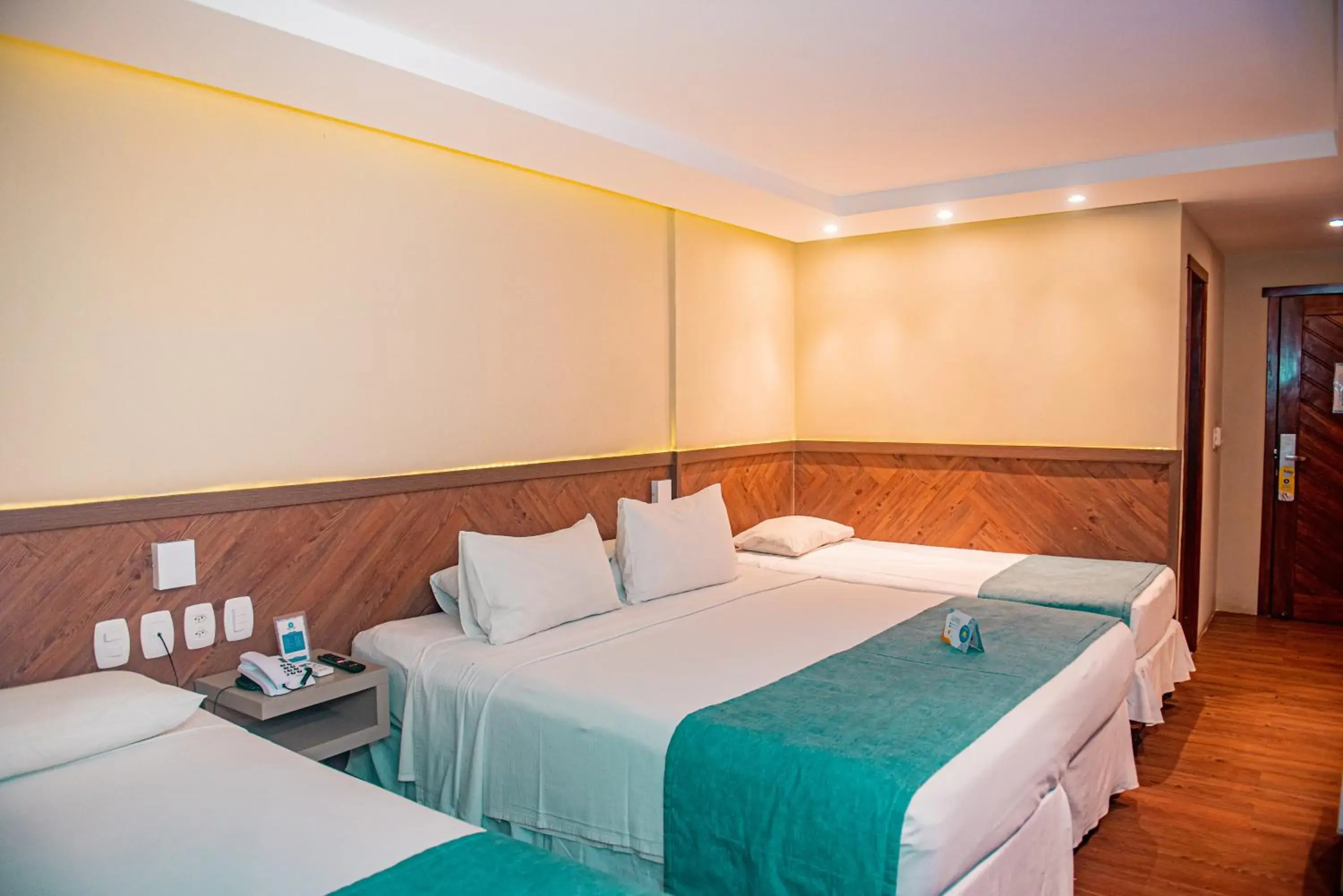 Bedroom, Bed in Opaba Praia Hotel Bedroom, Bed in Opaba Praia Hotel