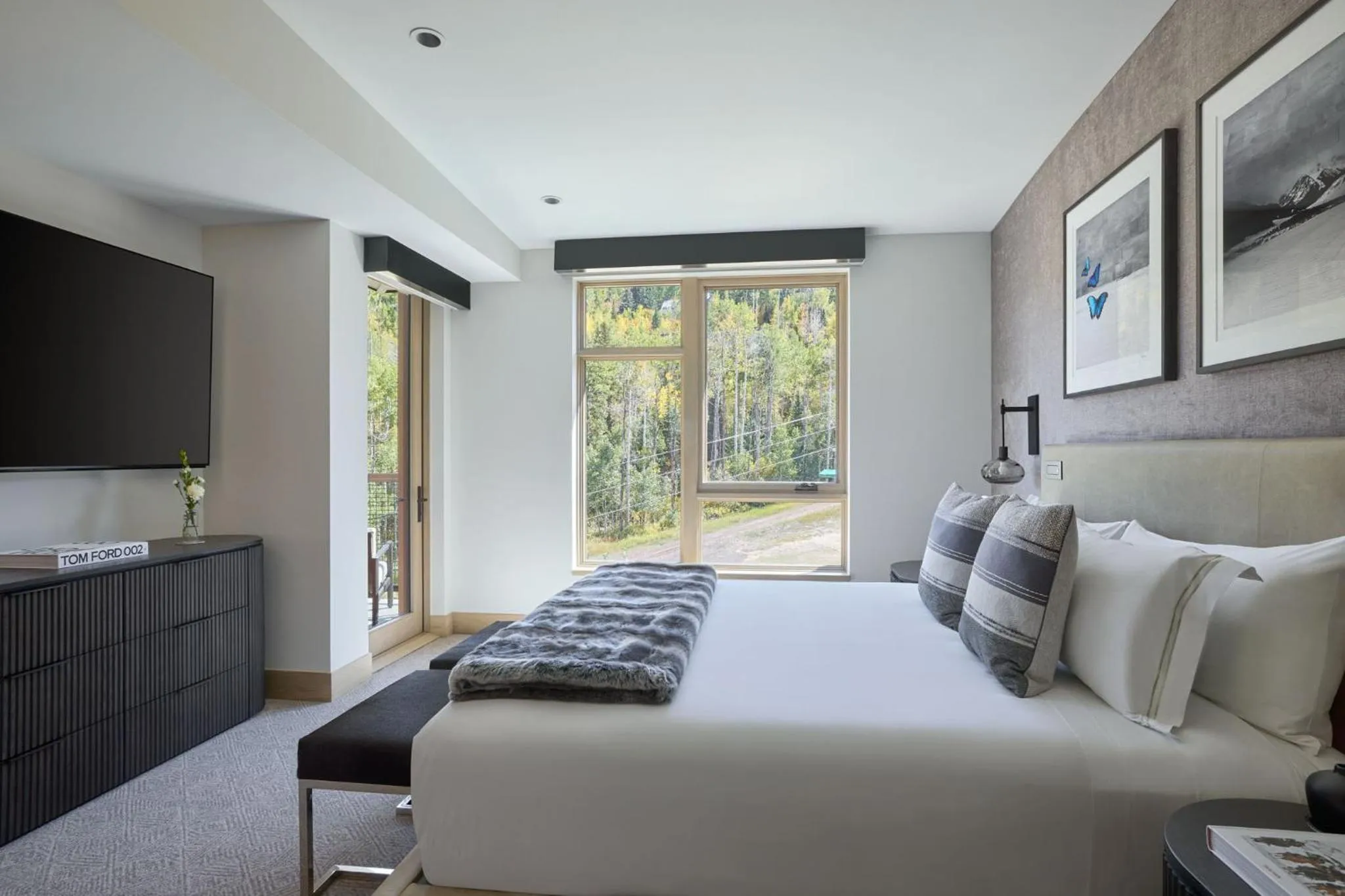 Bedroom, Bed in Viceroy Snowmass