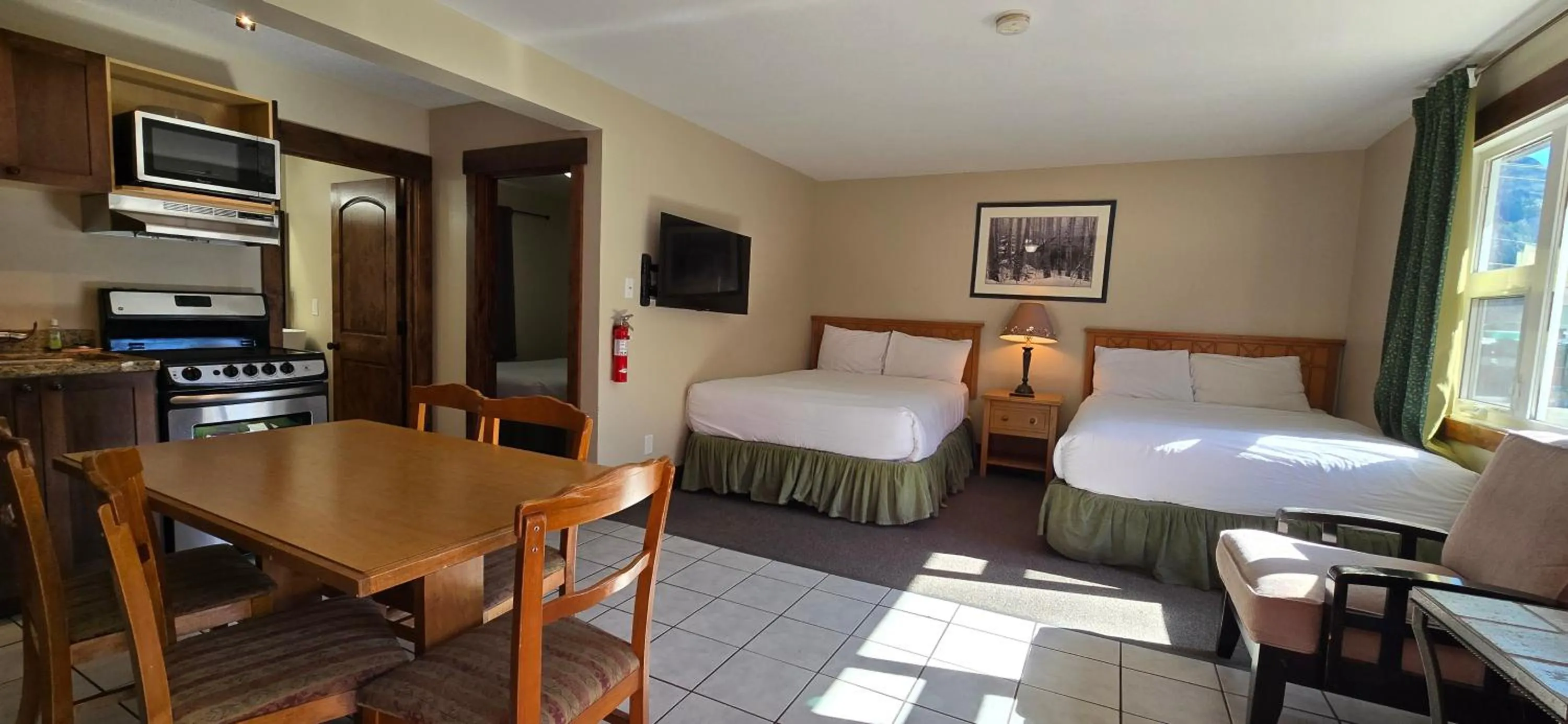 TV and multimedia, Bed in Aspen Village