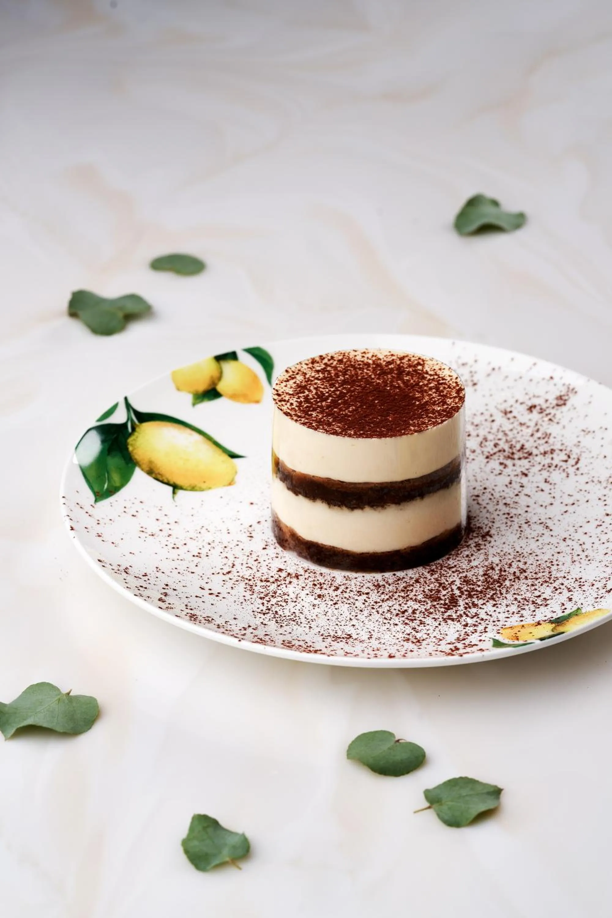 Food and drinks in The Laurus, a Luxury Collection Resort, Singapore