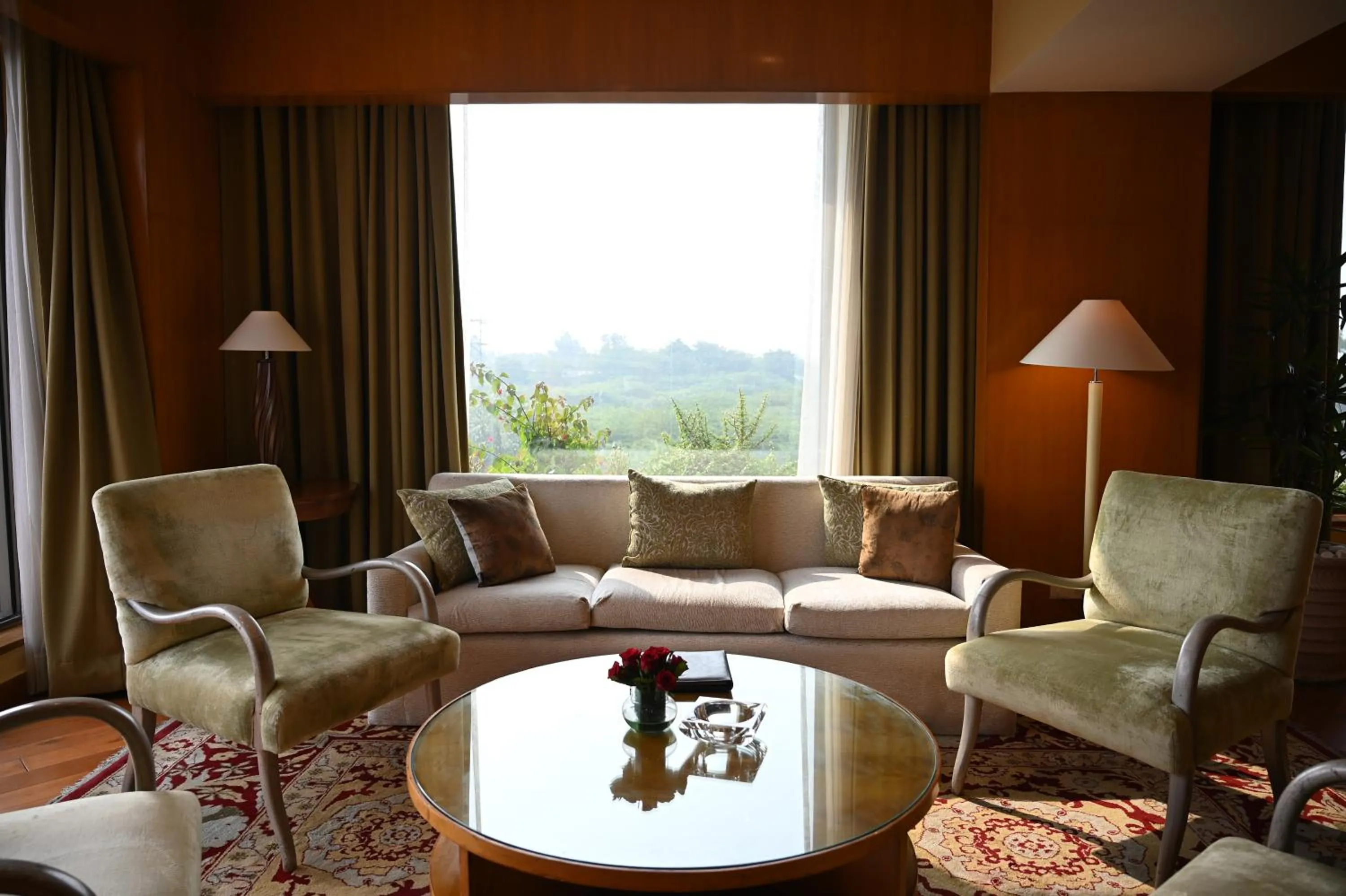 Living room in The Grand New Delhi