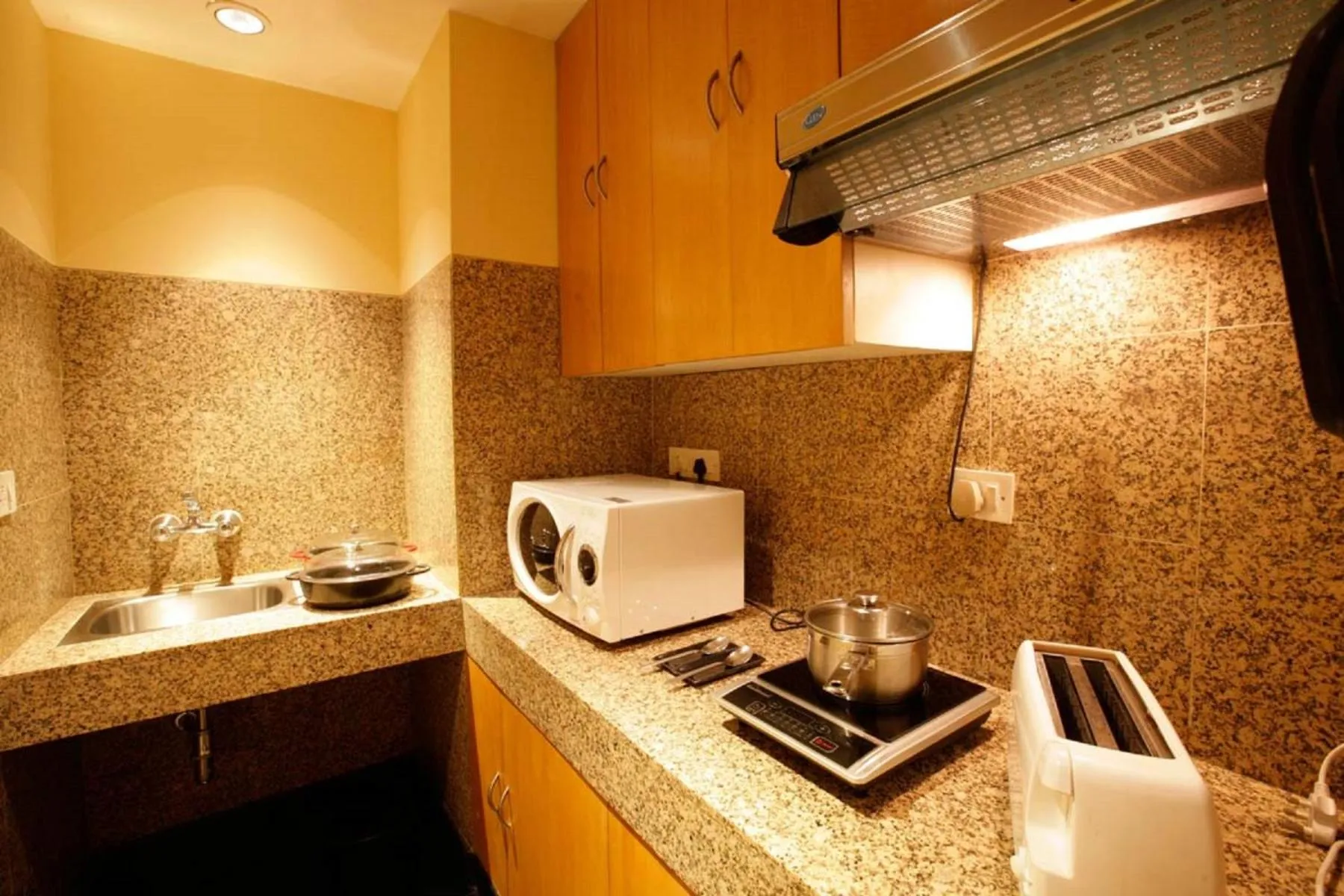 Kitchen or kitchenette in The Grand New Delhi