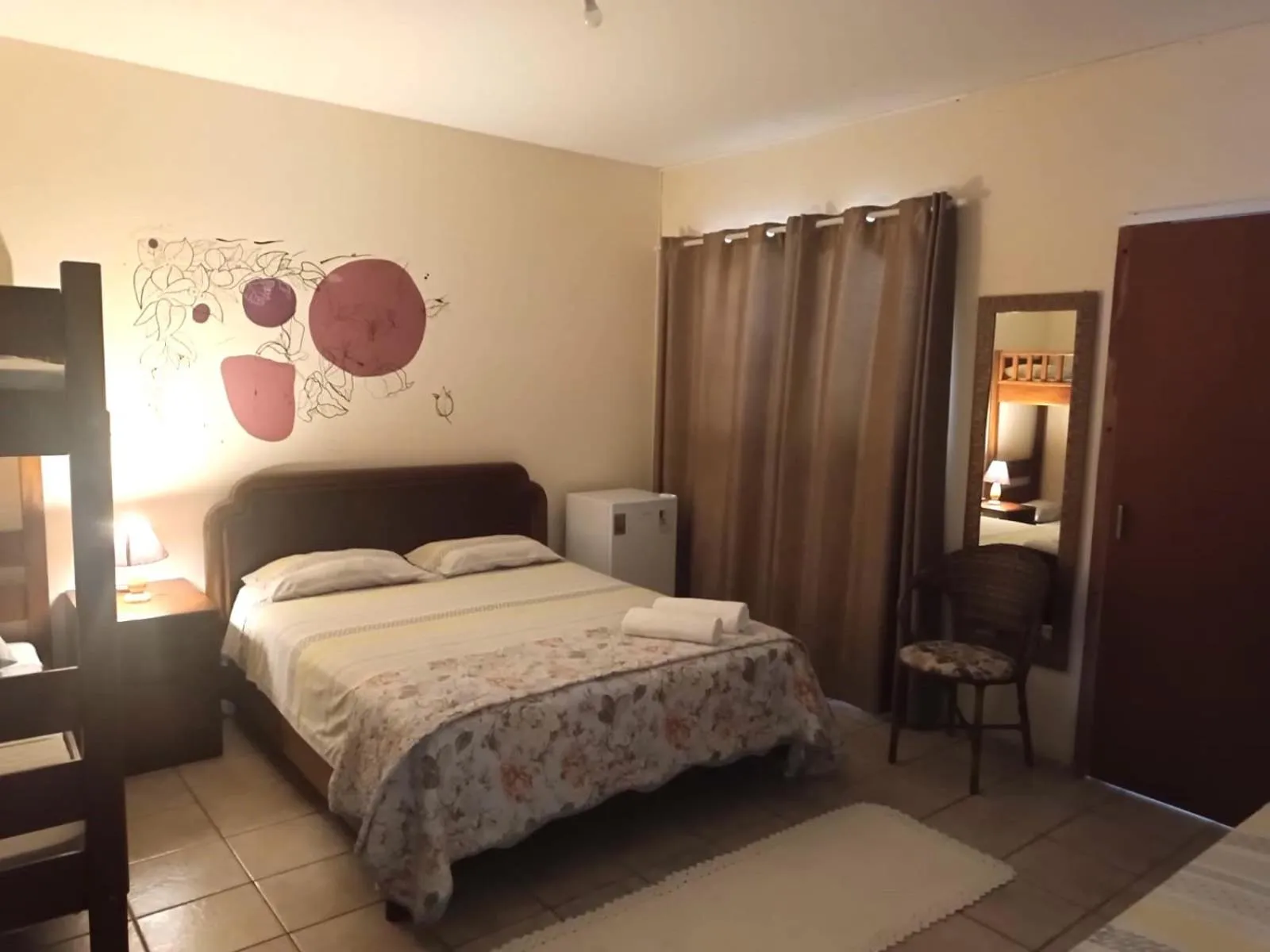 Photo of the whole room, Bed in Pousada Primavera