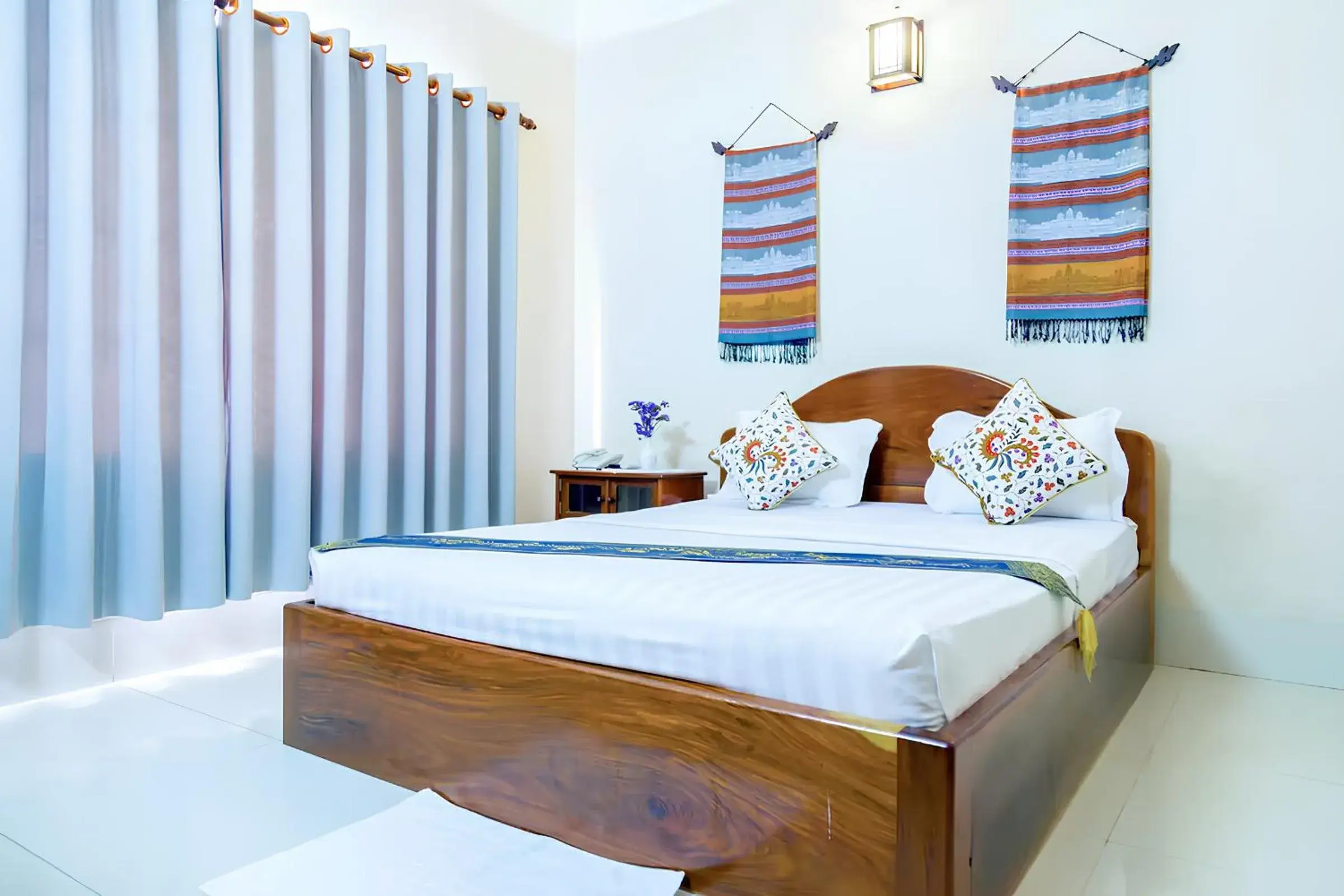 Bed in Siem Reap Riverside Hotel Bed in Siem Reap Riverside Hotel
