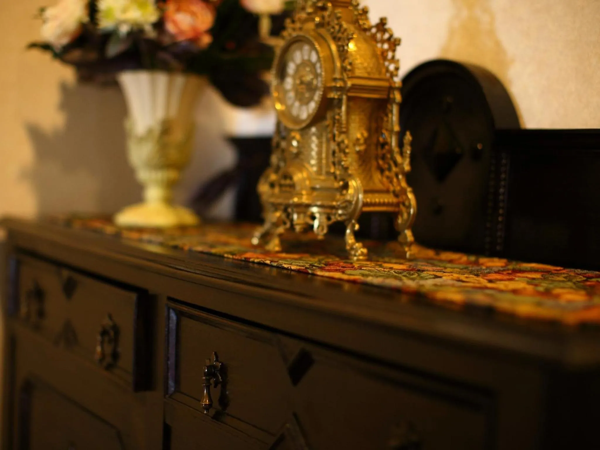 Decorative detail in CHRES