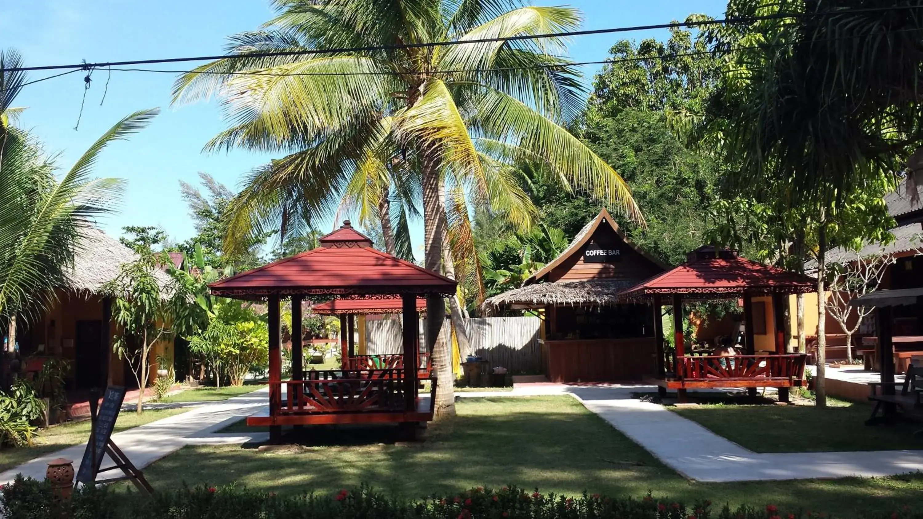 Lounge or bar in Lanta Pearl Beach Resort Lounge or bar in Lanta Pearl Beach Resort