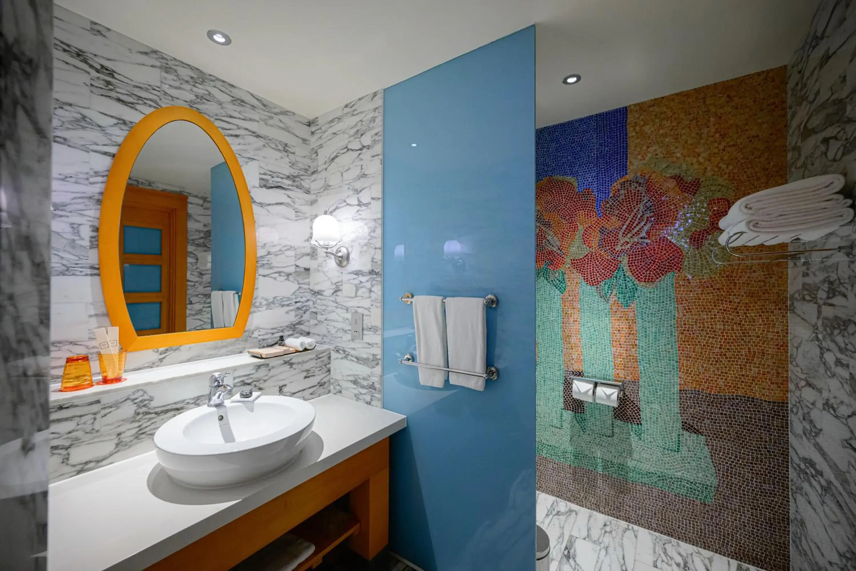 Bathroom in Resorts World Sentosa - Hotel Michael Bathroom in Resorts World Sentosa - Hotel Michael