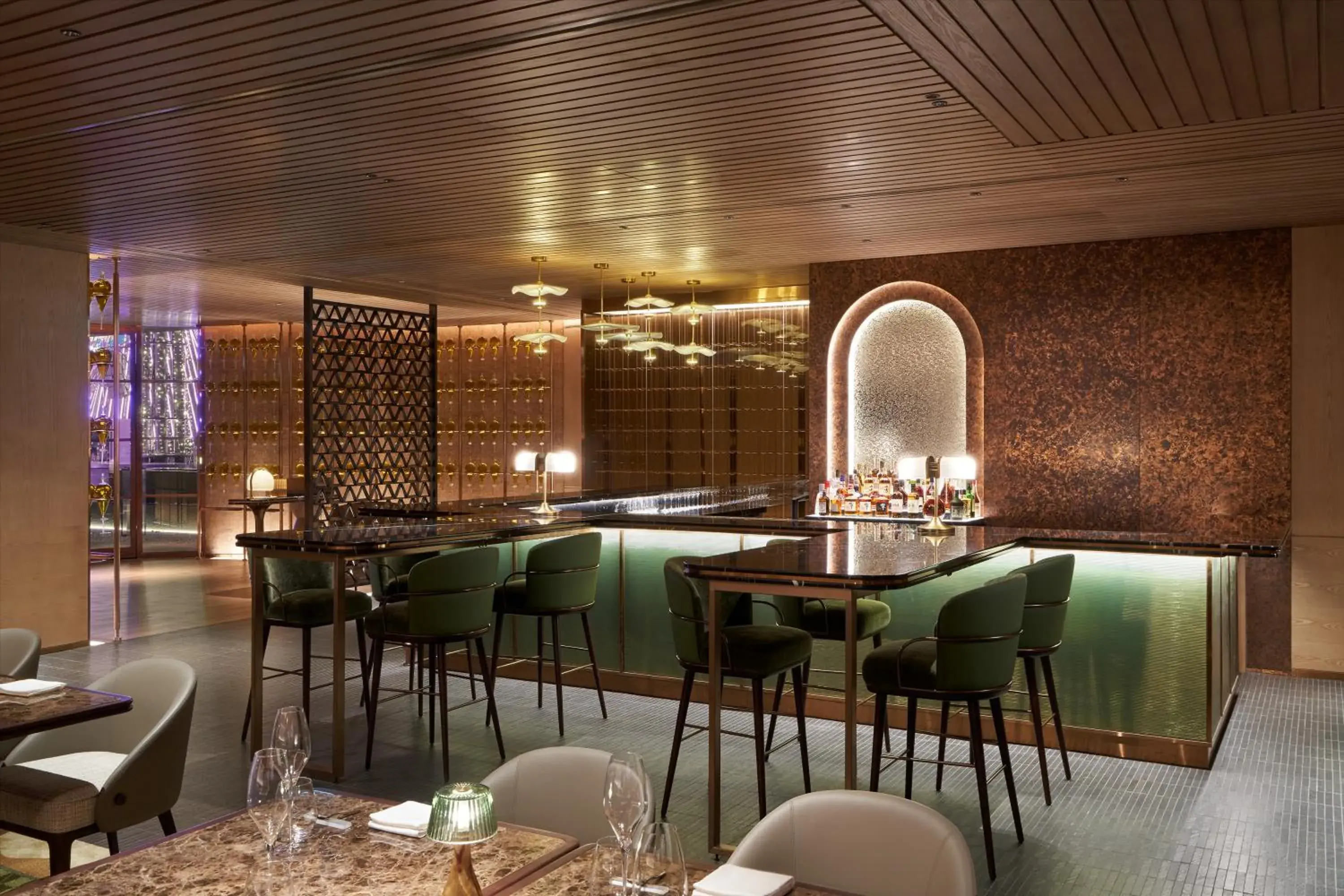 Restaurant/places to eat in Resorts World Sentosa - Hotel Michael Restaurant/places to eat in Resorts World Sentosa - Hotel Michael