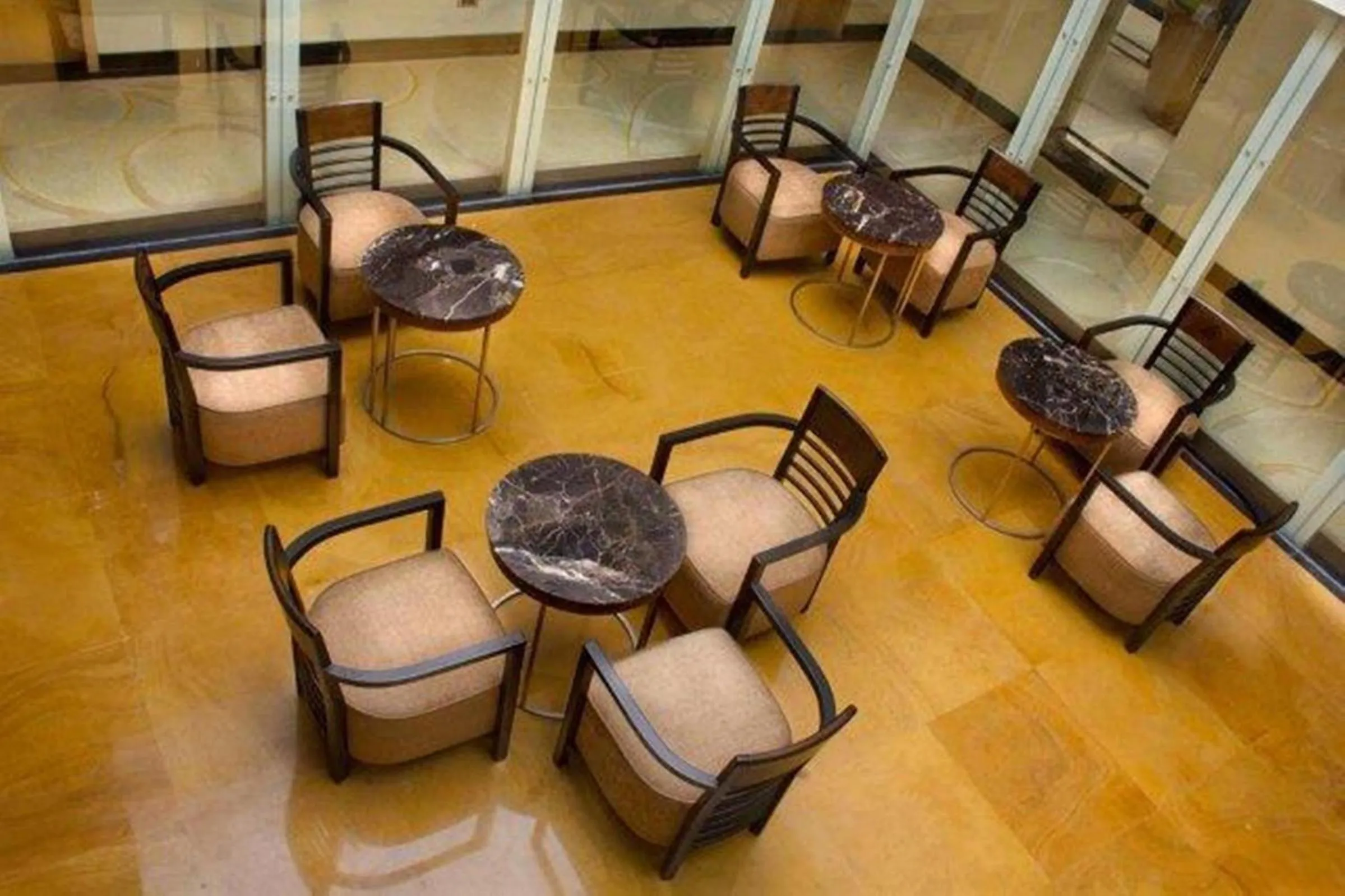 Lounge or bar in Radisson Blu Marina Hotel Connaught Place