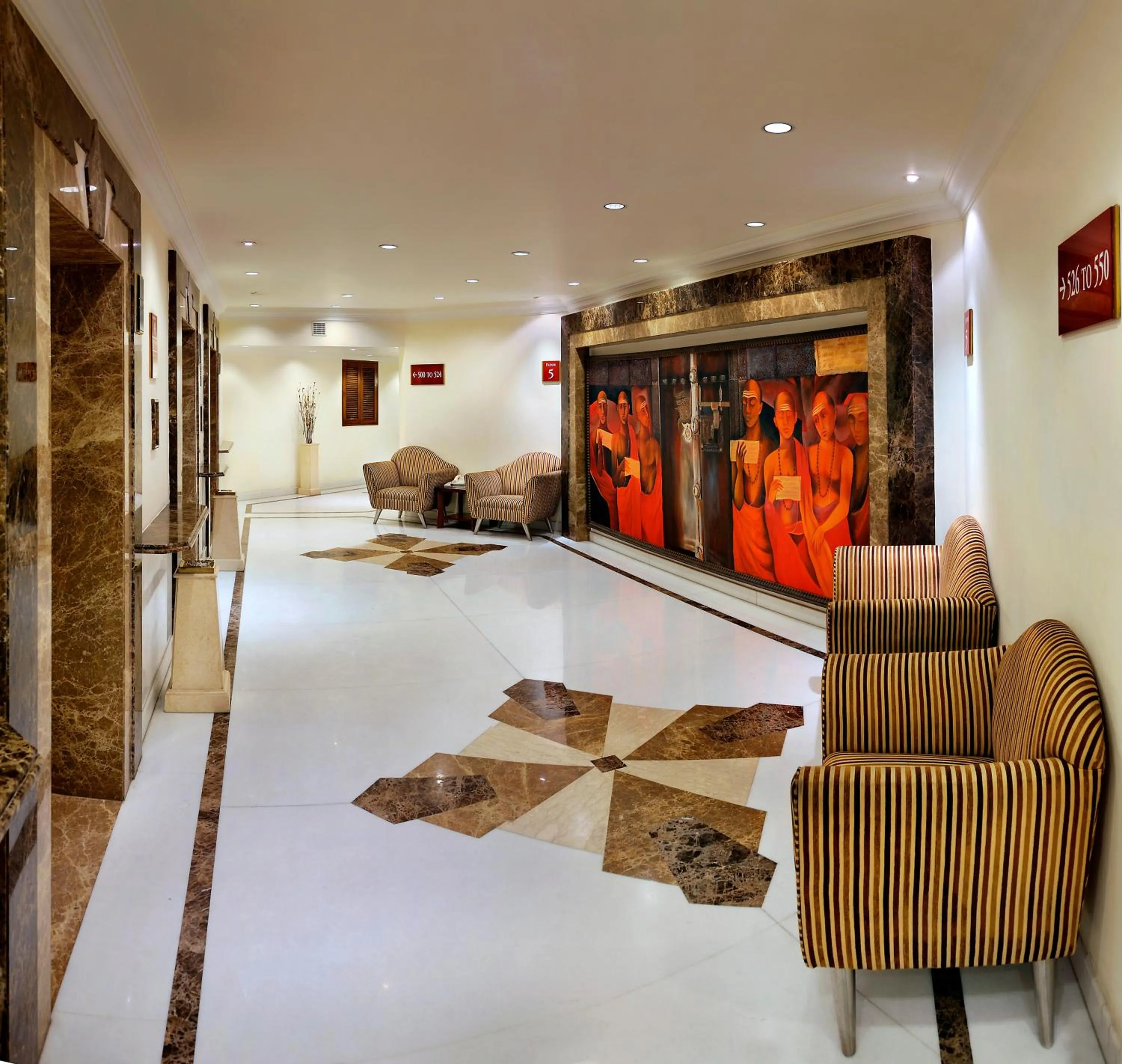 Lobby or reception, Bed in The Suryaa New Delhi