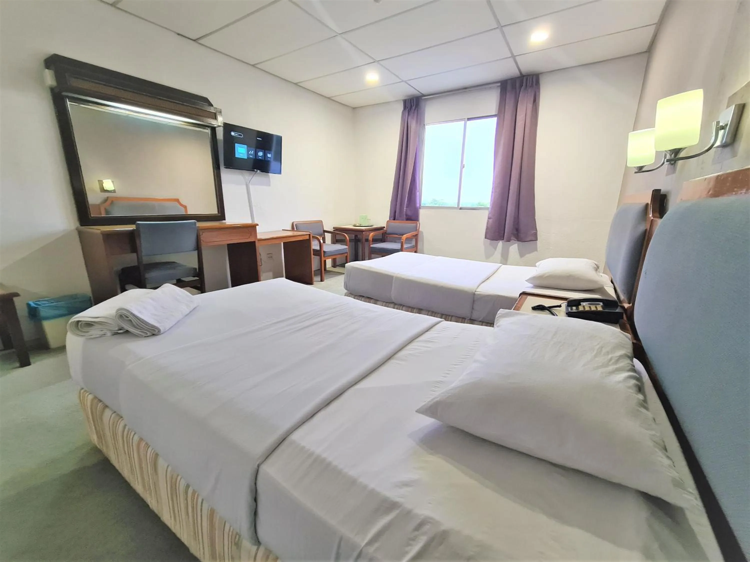 Bed in Anika Inn - Kluang