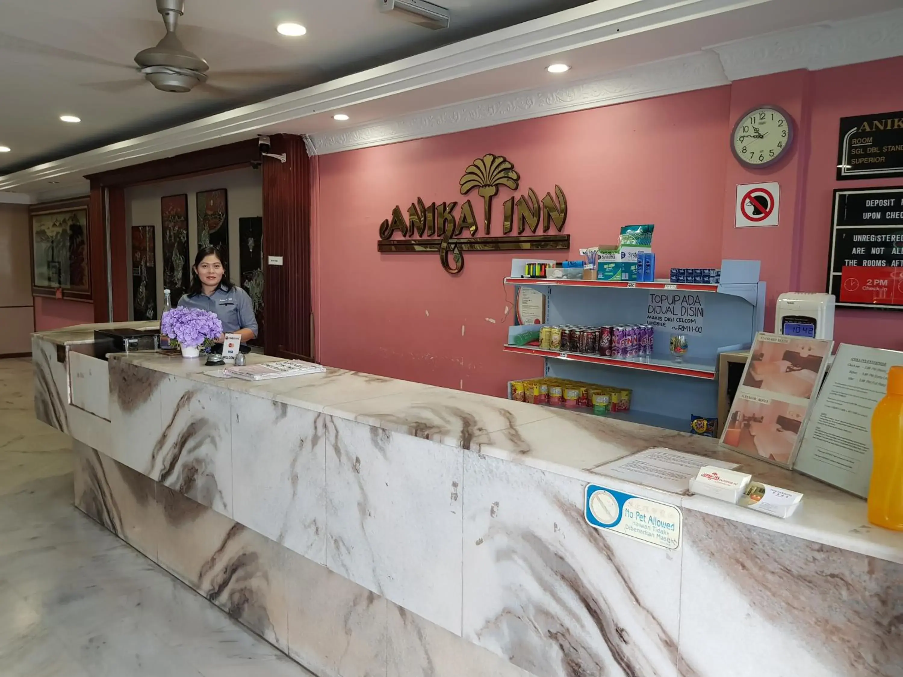 Facade/entrance in Anika Inn - Kluang Facade/entrance in Anika Inn - Kluang