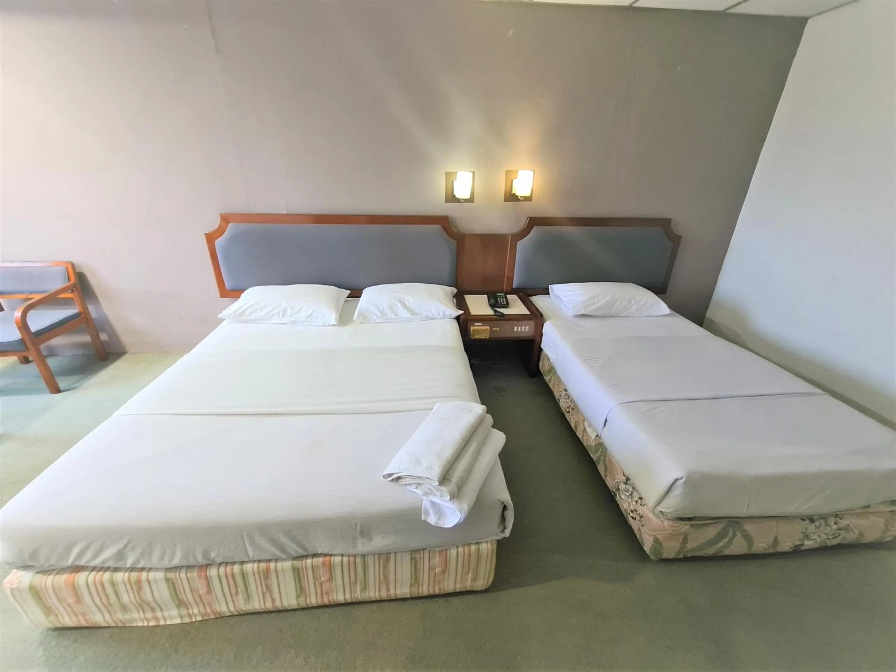 Bed in Anika Inn - Kluang