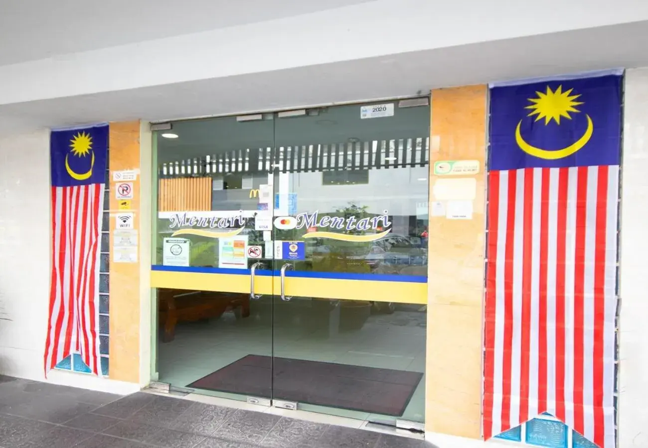 Facade/entrance in Sun Inns Hotel Sunway Mentari Facade/entrance in Sun Inns Hotel Sunway Mentari