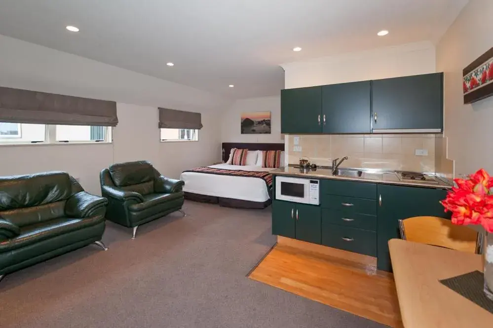 Photo of the whole room in Colombo In The City Photo of the whole room in Colombo In The City