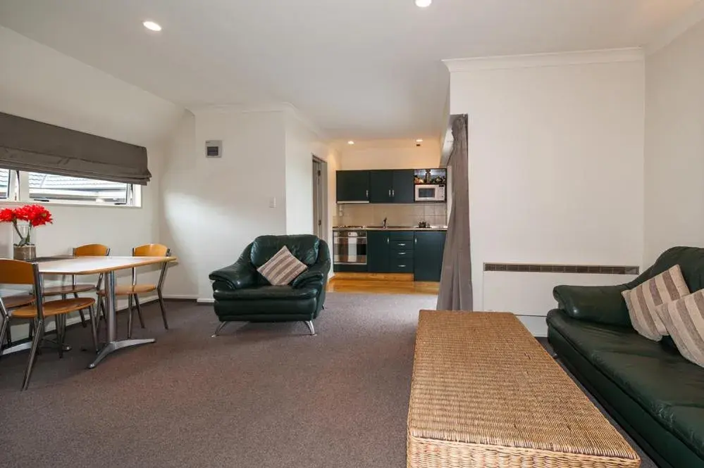 Photo of the whole room in Colombo In The City Photo of the whole room in Colombo In The City