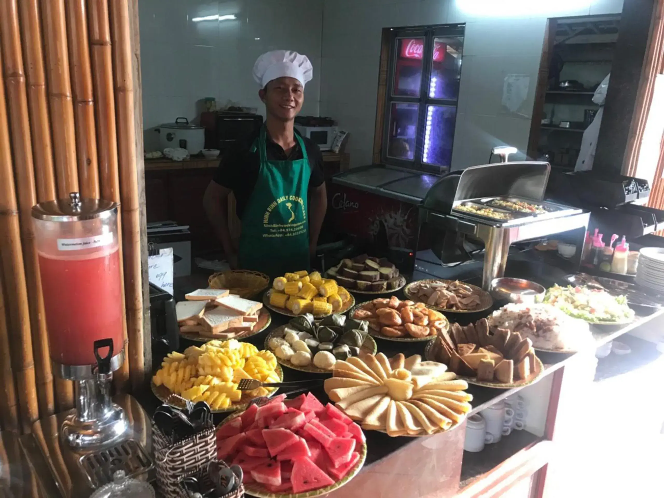 Buffet breakfast in Tam Coc Garden Homestay Buffet breakfast in Tam Coc Garden Homestay