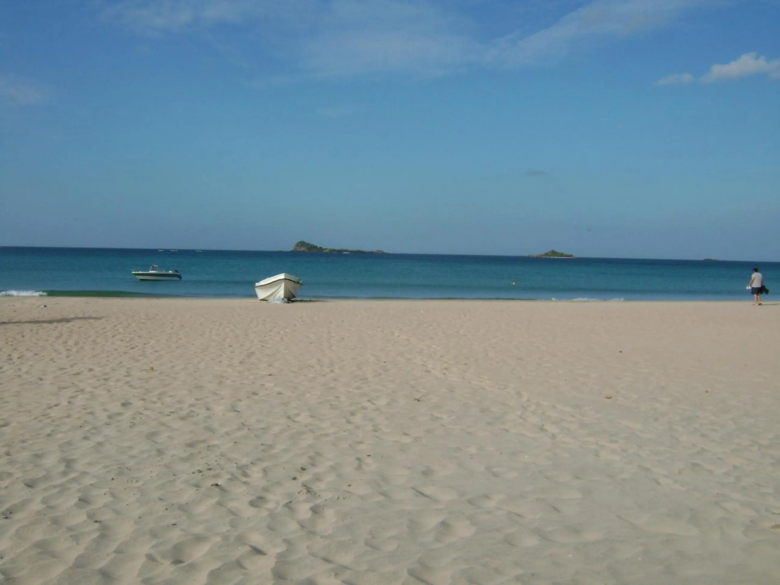 Beach in Pigeon Island Beach Resort