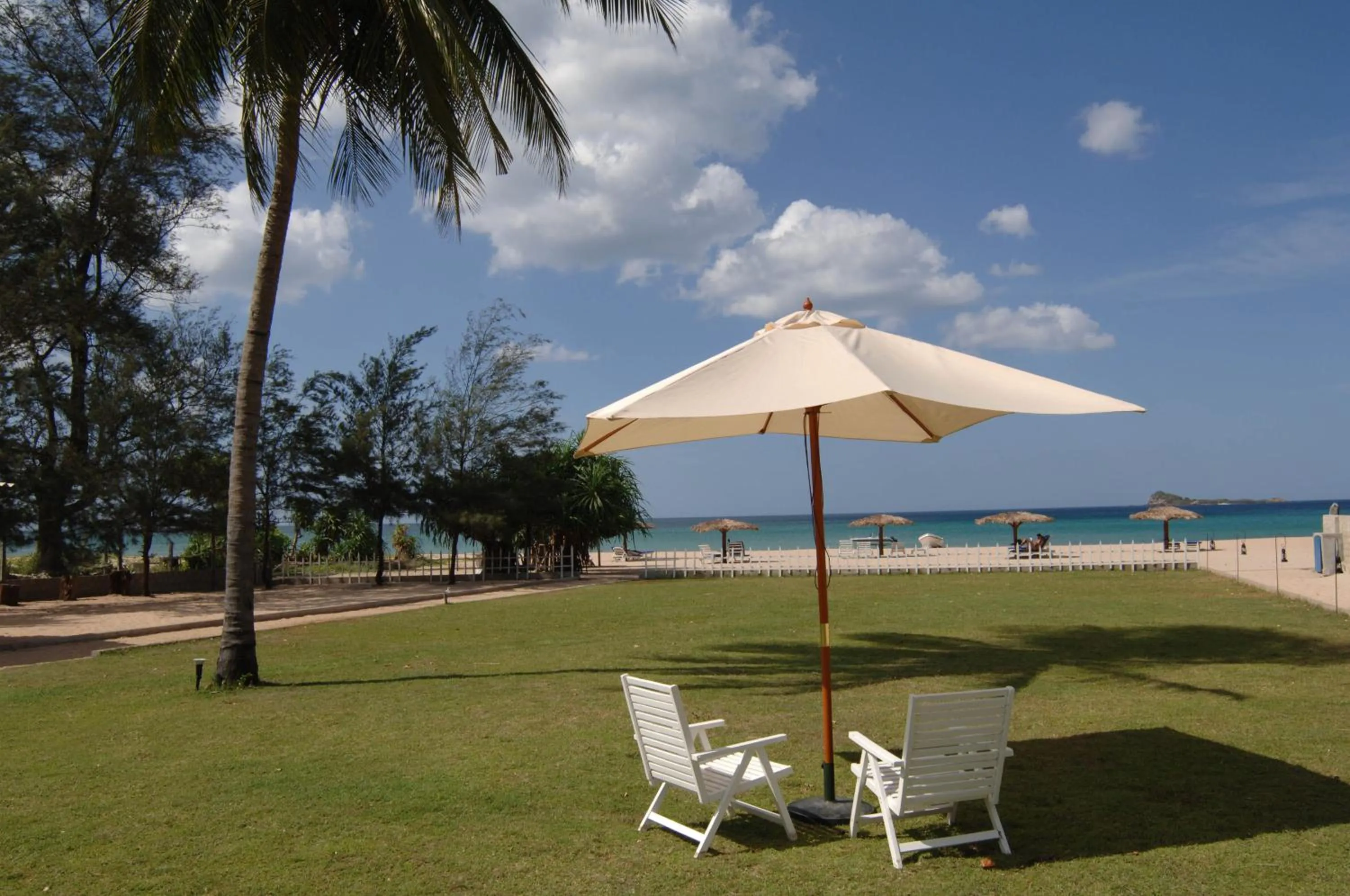 Swimming pool in Pigeon Island Beach Resort