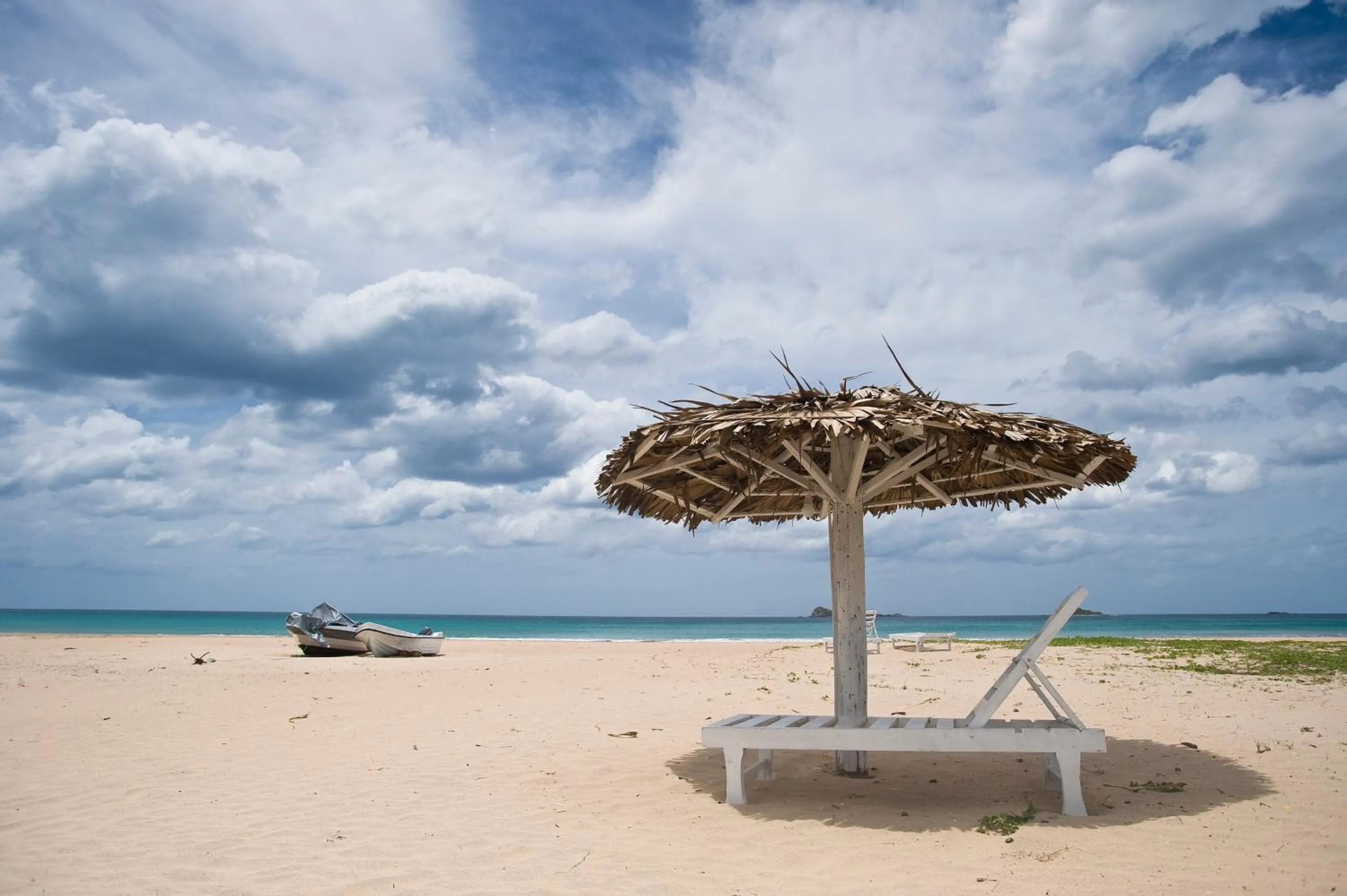 Beach in Pigeon Island Beach Resort and Spa