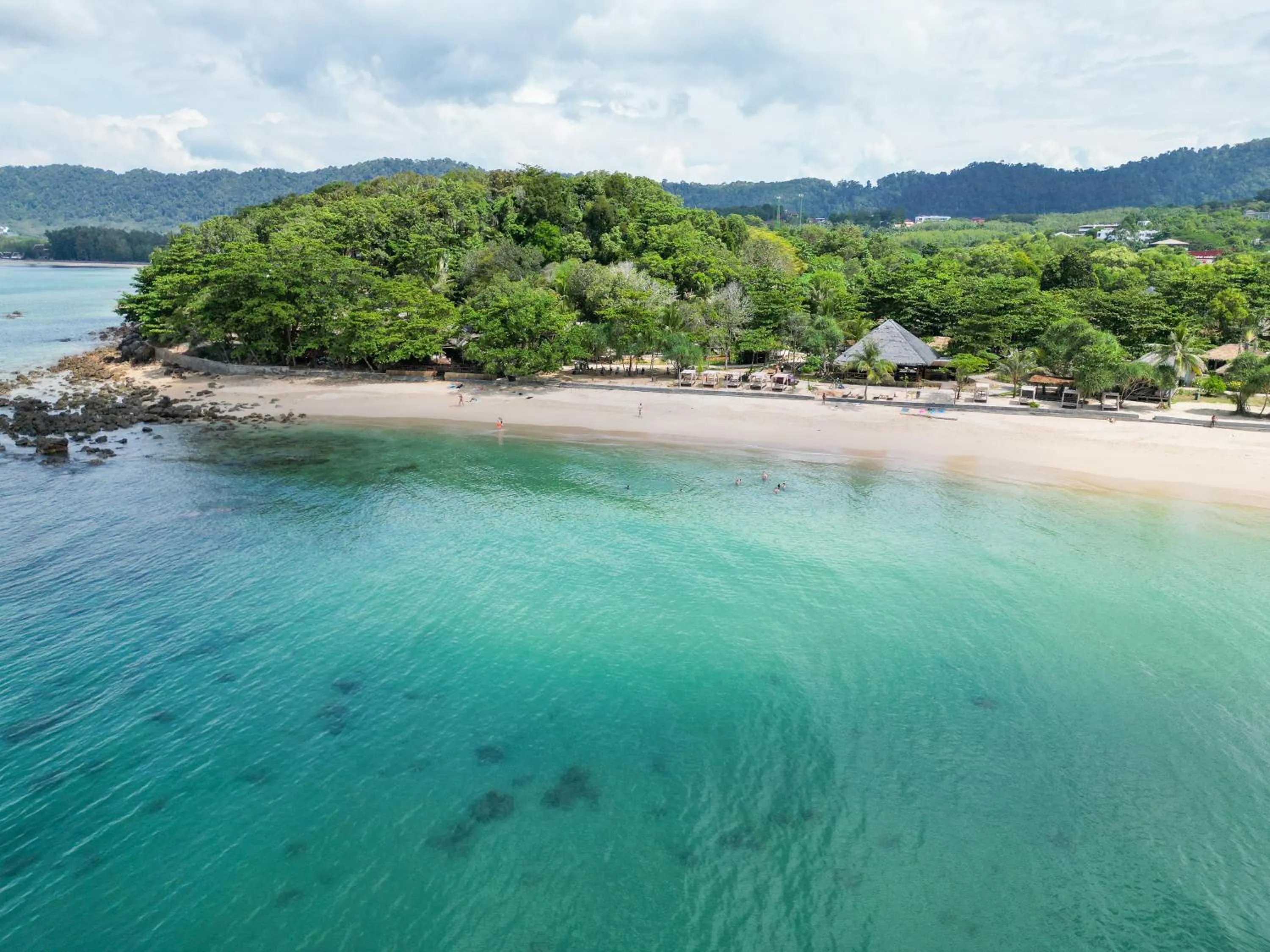 Relax Bay Beach Resort