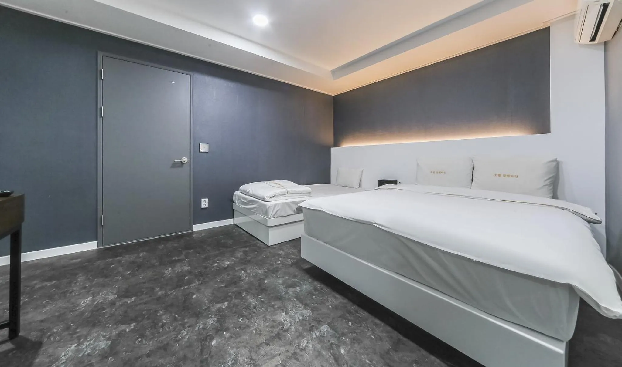 Bed in Hotel Valentine Gyeongju