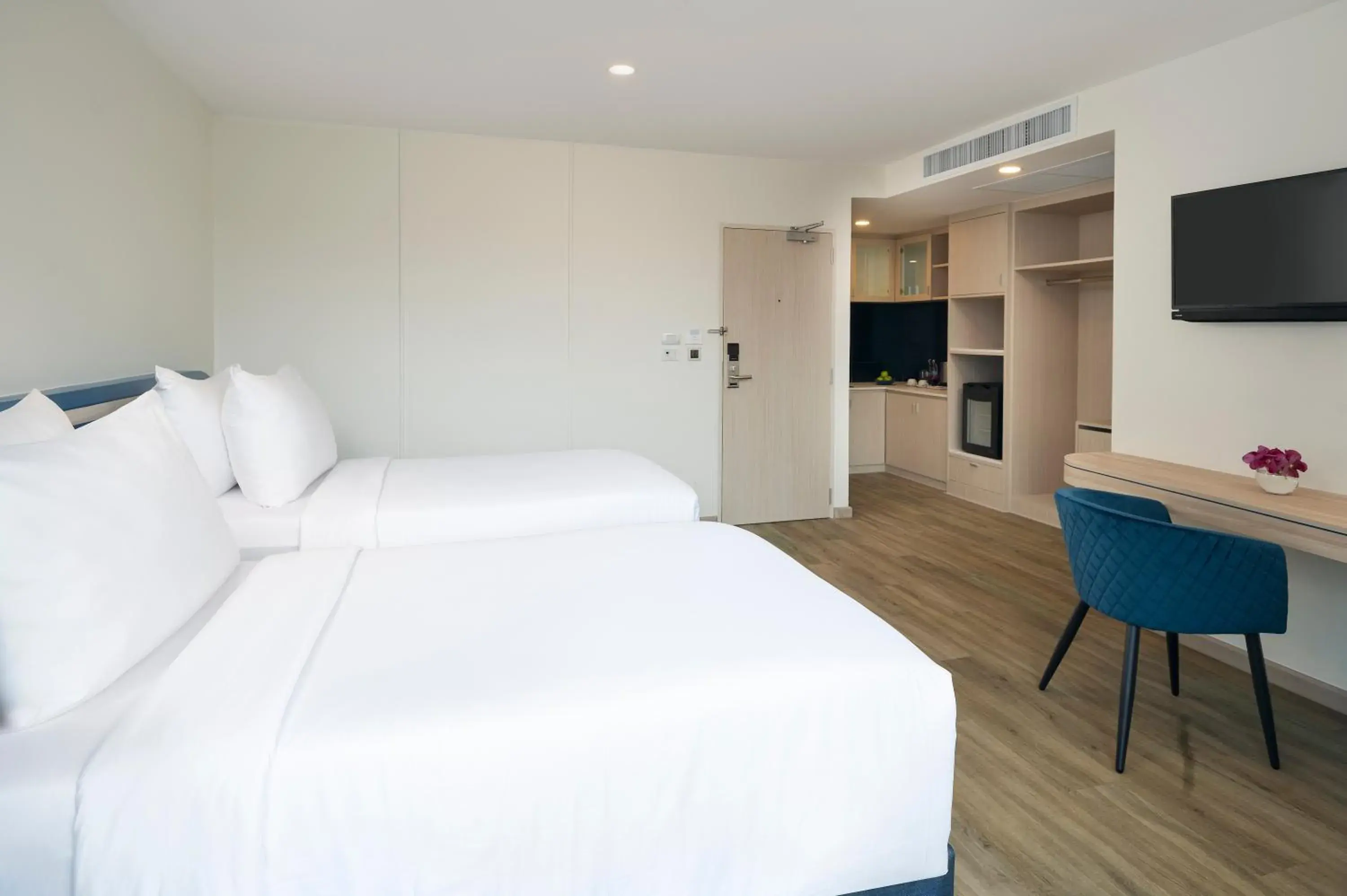 Bed in NH Boat Lagoon Phuket Resort Bed in NH Boat Lagoon Phuket Resort