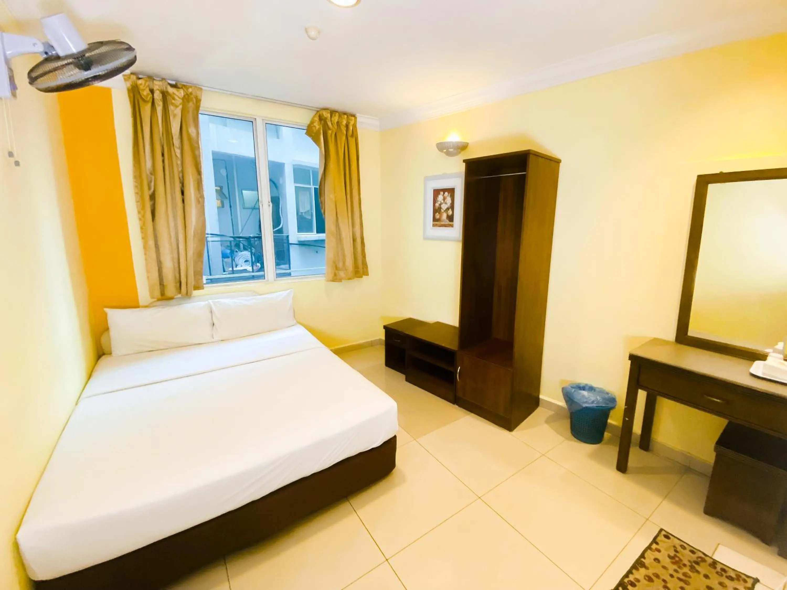 Bedroom in Sun Inns Hotel Puchong