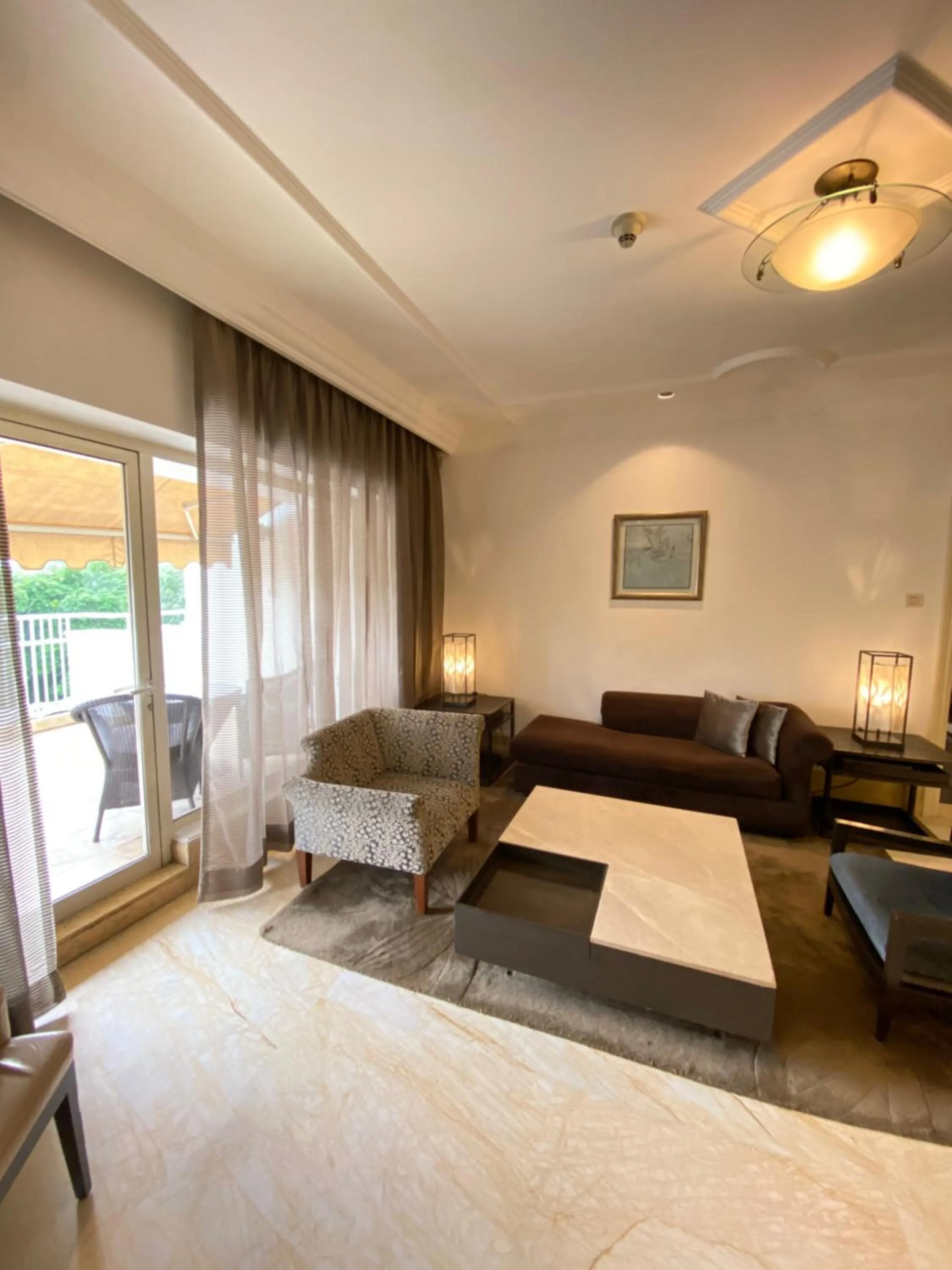 Balcony/Terrace, Bed in The Claridges New Delhi