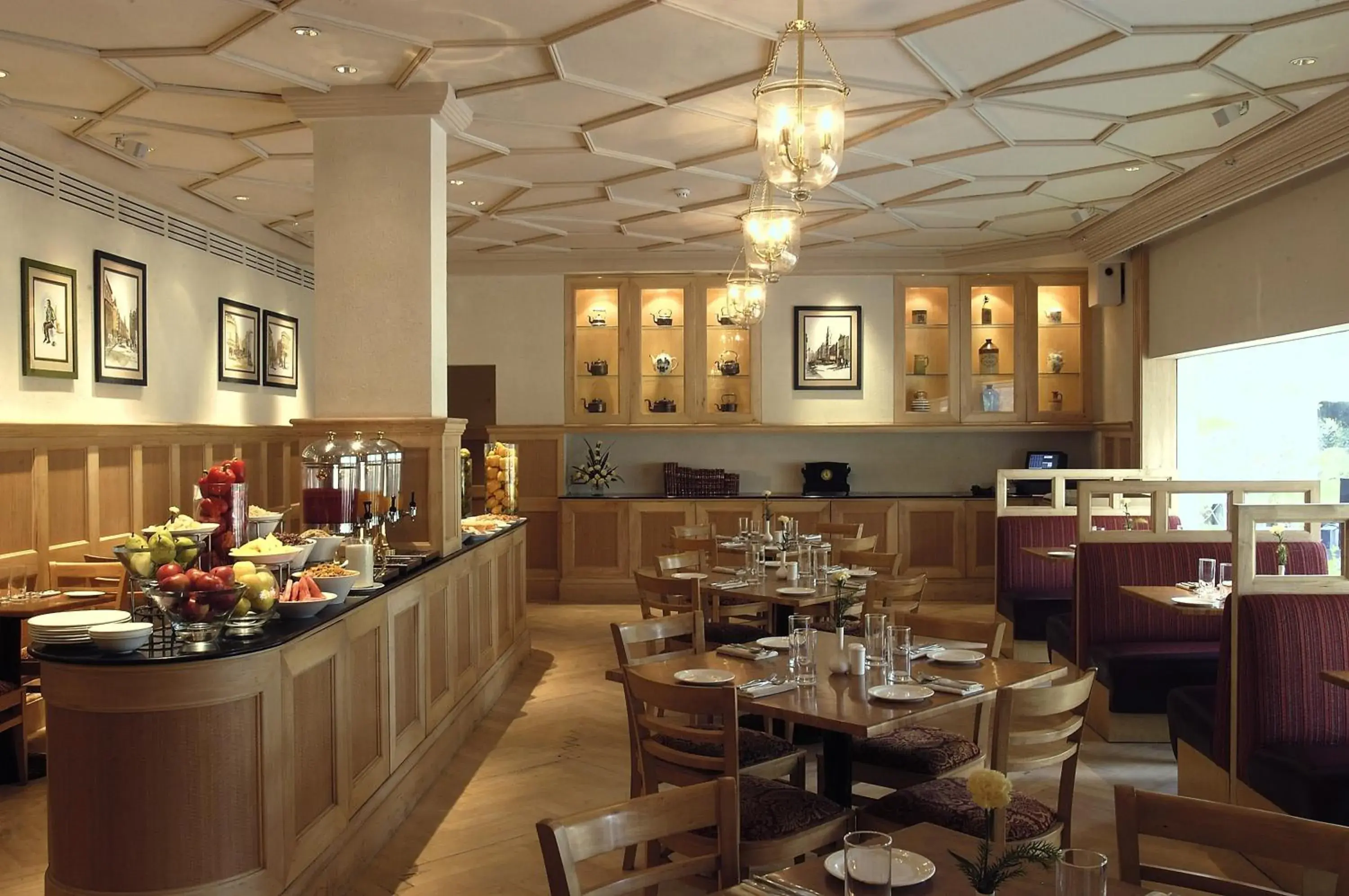 Restaurant/places to eat in The Claridges New Delhi Restaurant/places to eat in The Claridges New Delhi