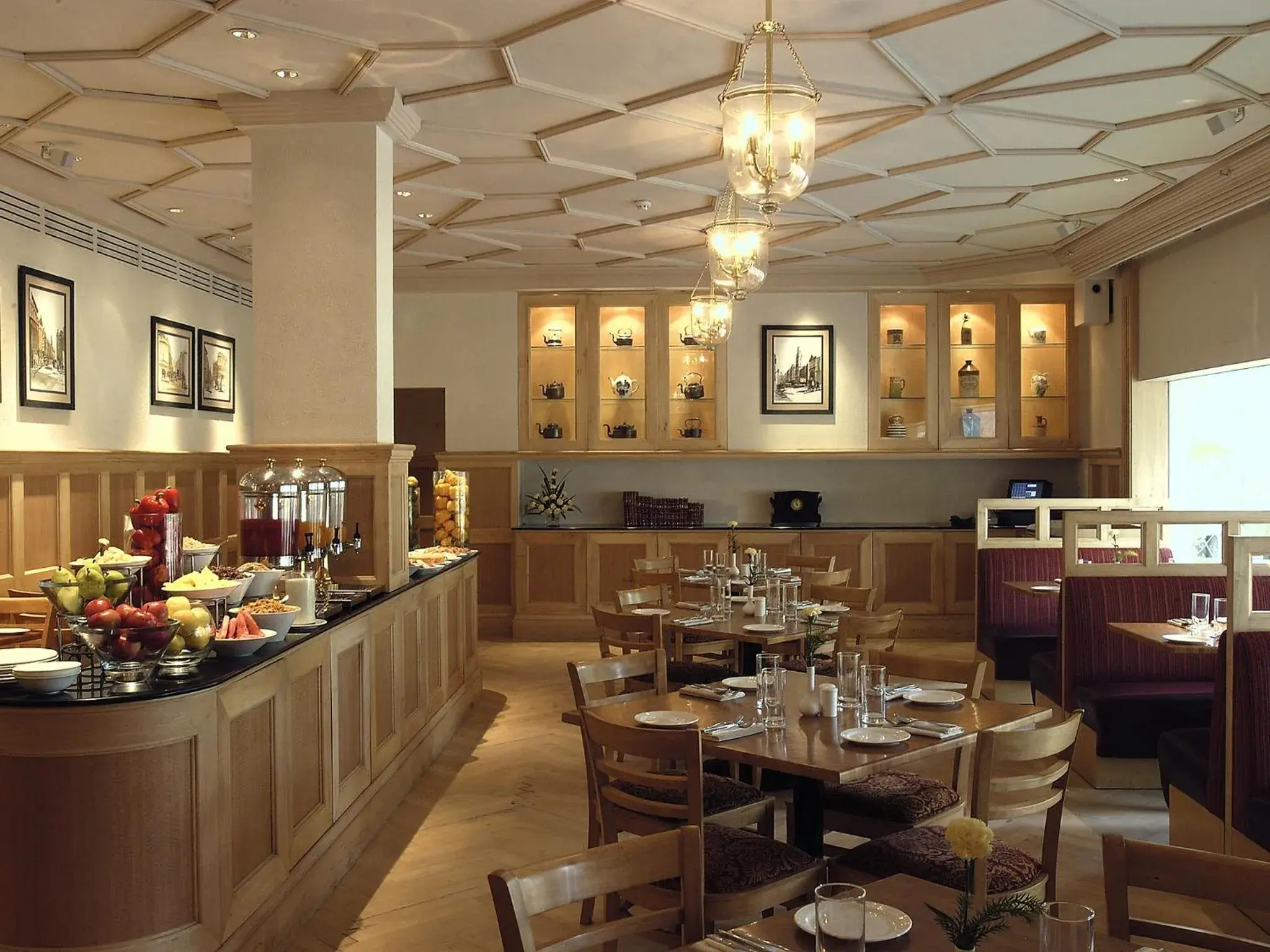 Restaurant/places to eat in The Claridges New Delhi Restaurant/places to eat in The Claridges New Delhi