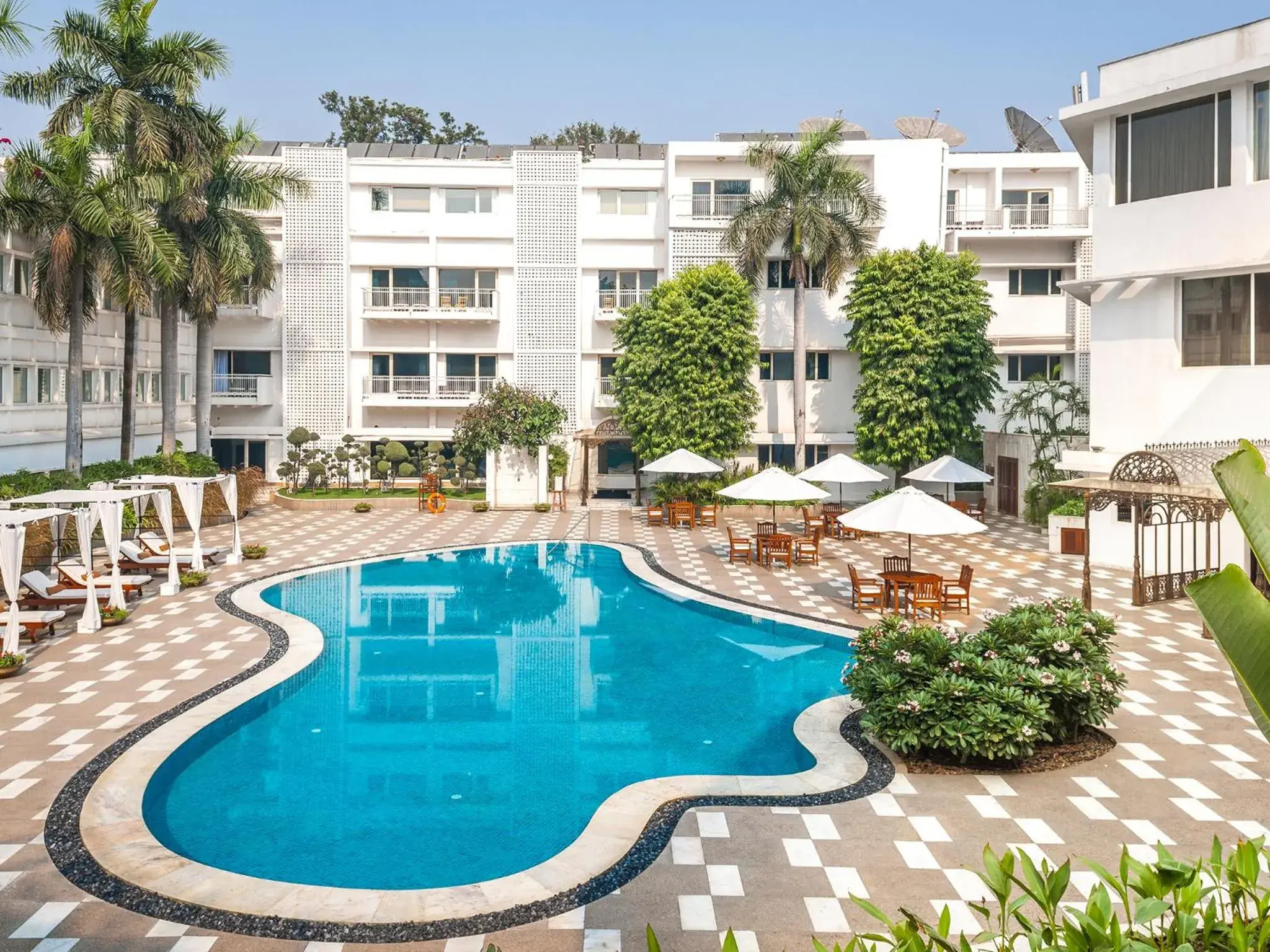 Swimming pool in The Claridges New Delhi Swimming pool in The Claridges New Delhi