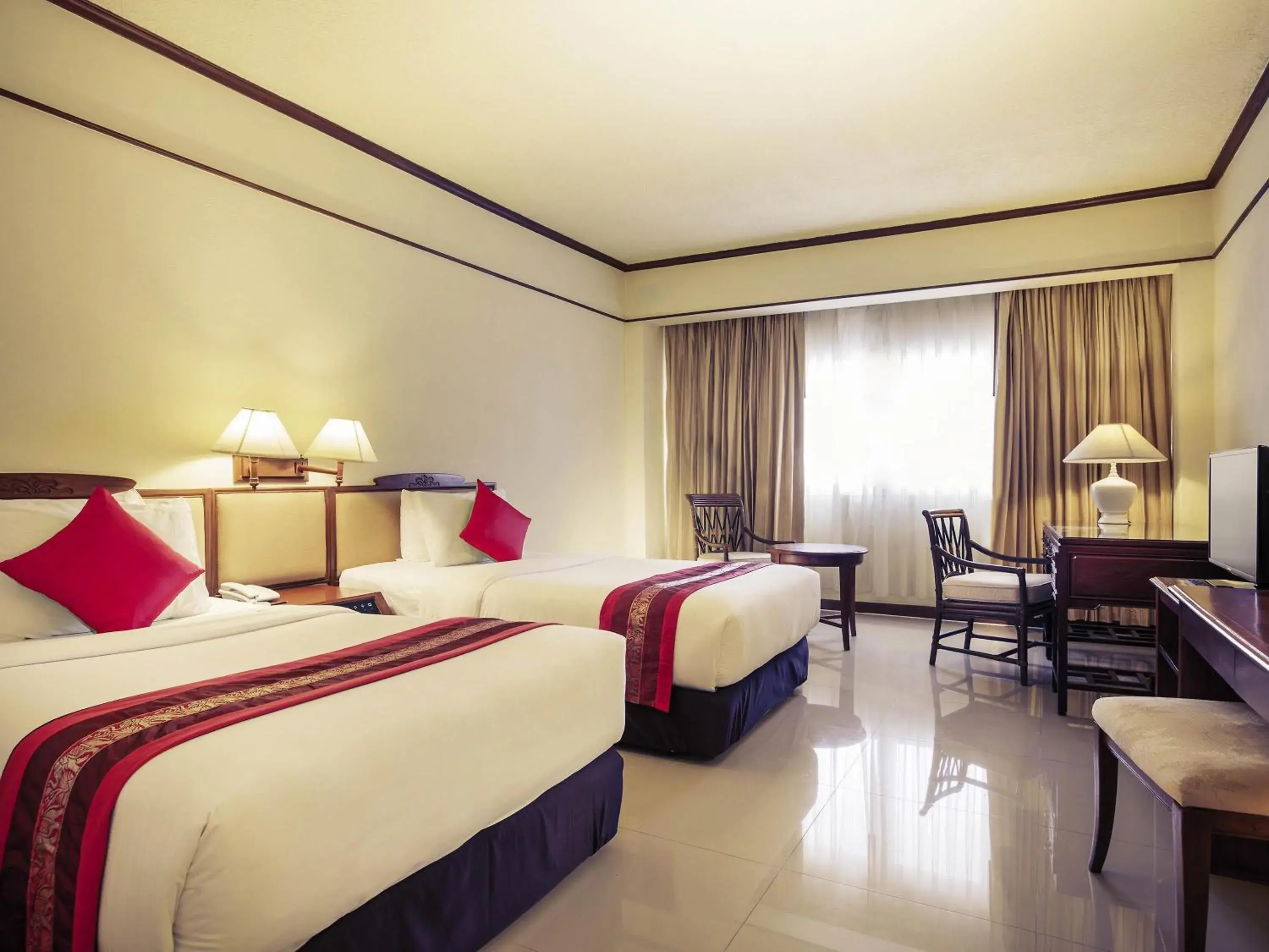 Bedroom, Bed in Mercure Chiang Mai Bedroom, Bed in Mercure Chiang Mai