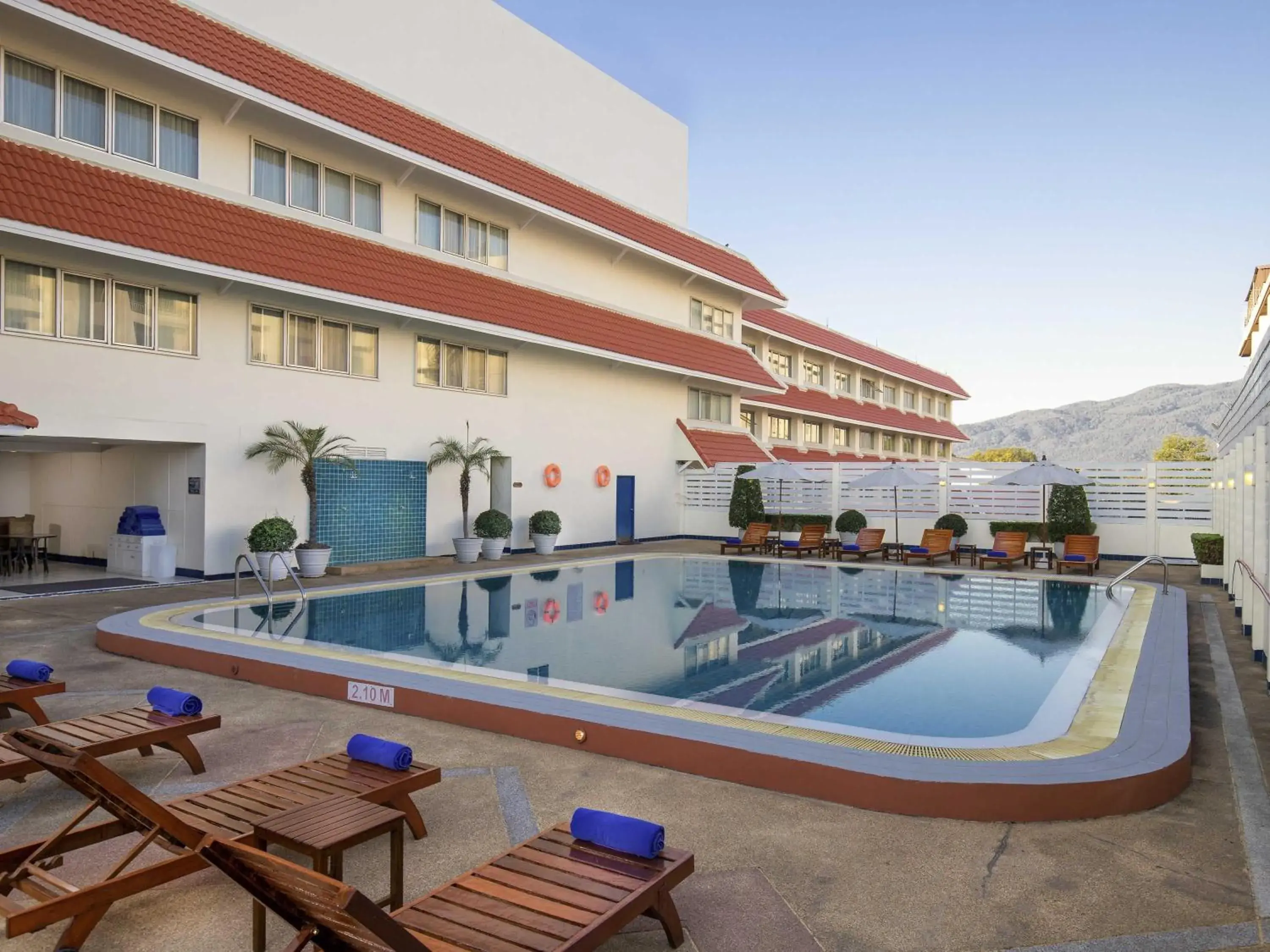 Property building in Mercure Chiang Mai Property building in Mercure Chiang Mai