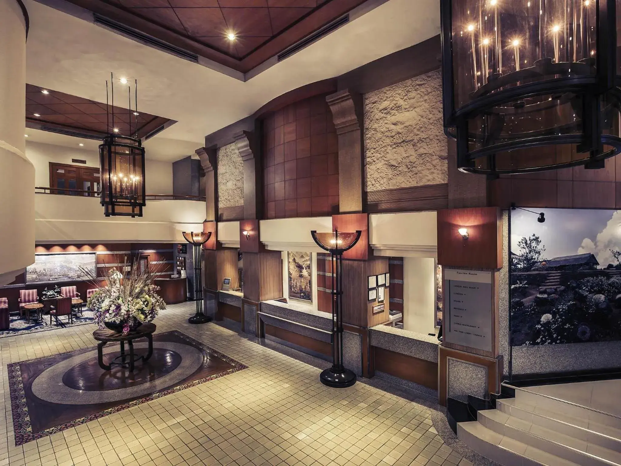 Property building in Mercure Chiang Mai Property building in Mercure Chiang Mai