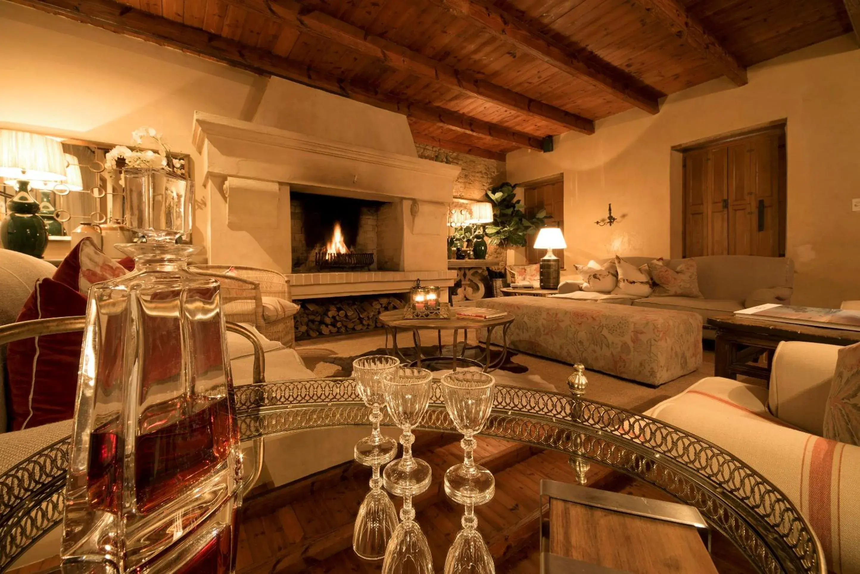 Lounge or bar in Avondrood Guest House by The Oyster Collection Lounge or bar in Avondrood Guest House by The Oyster Collection