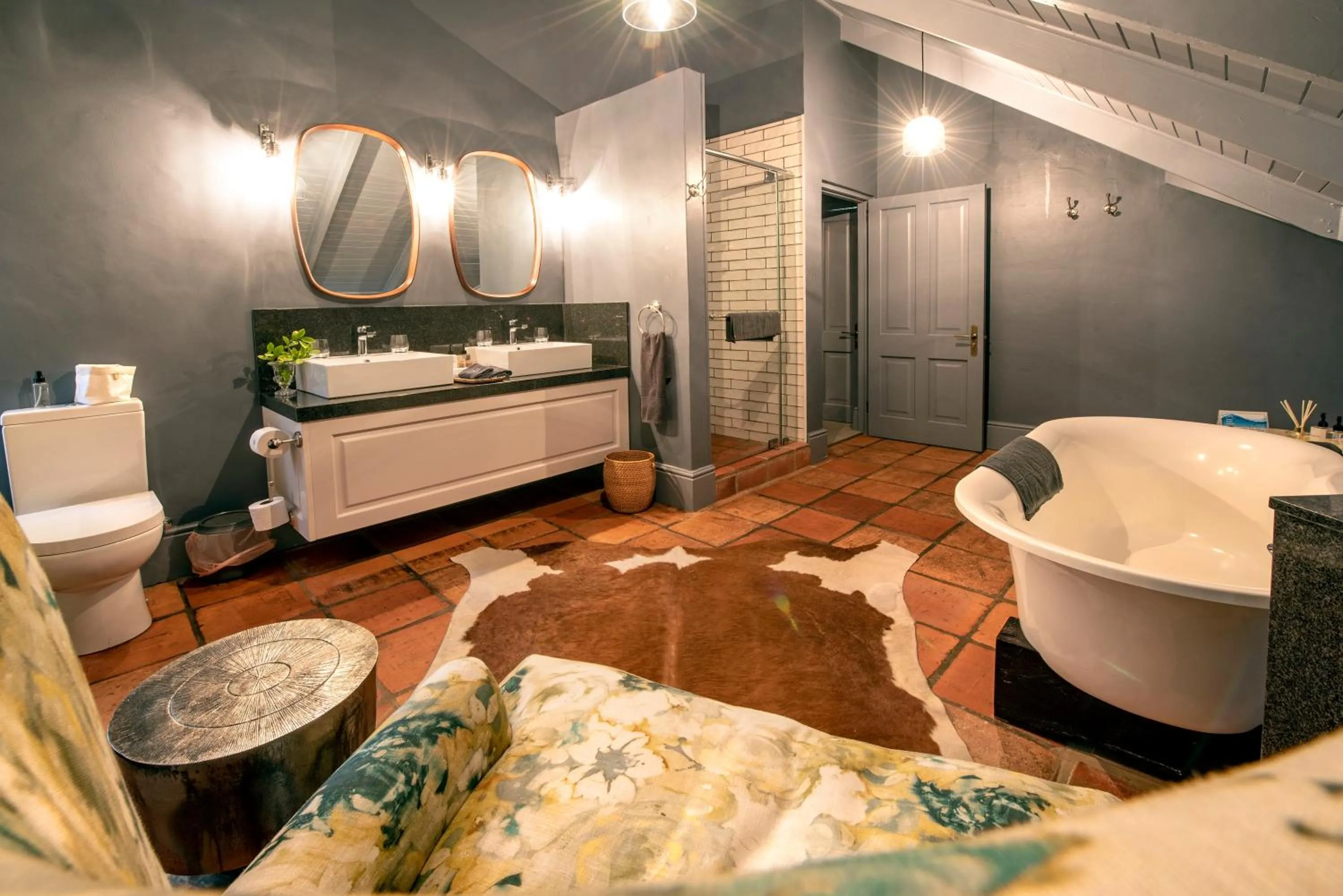 Bathroom, Bed in Avondrood Guest House by The Oyster Collection