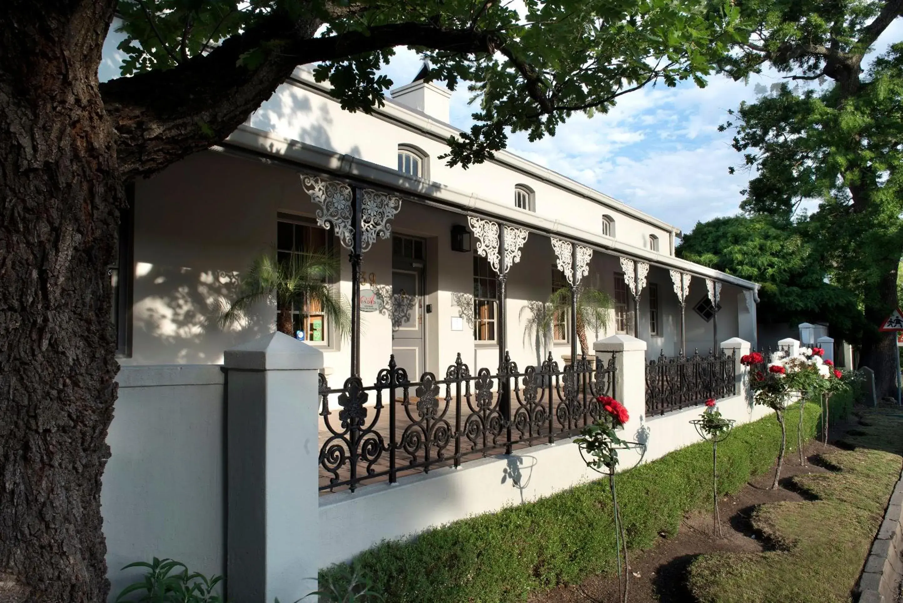 Facade/entrance in Avondrood Guest House by The Oyster Collection Facade/entrance in Avondrood Guest House by The Oyster Collection