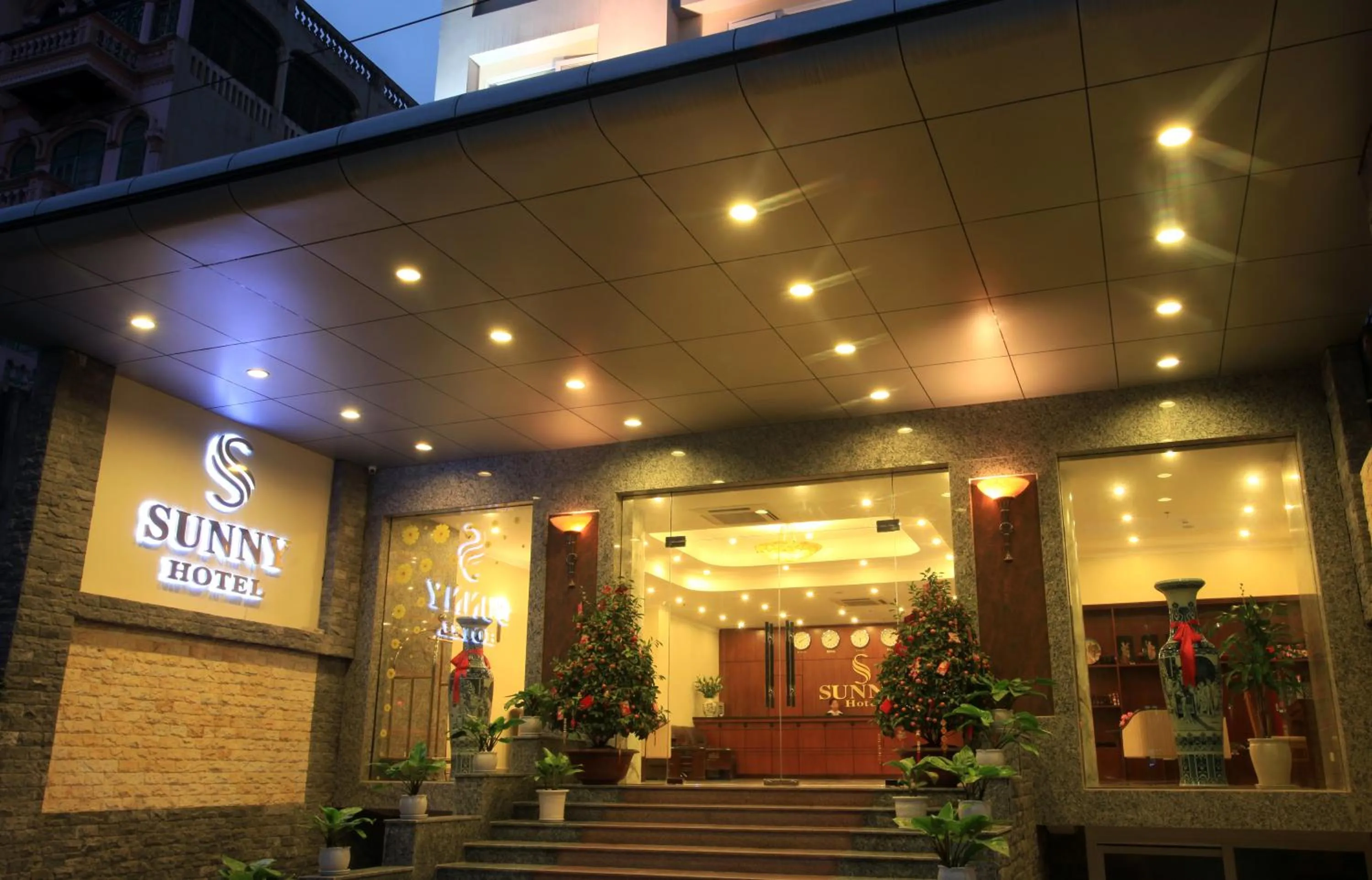 Property building in Sunny 3 Hotel