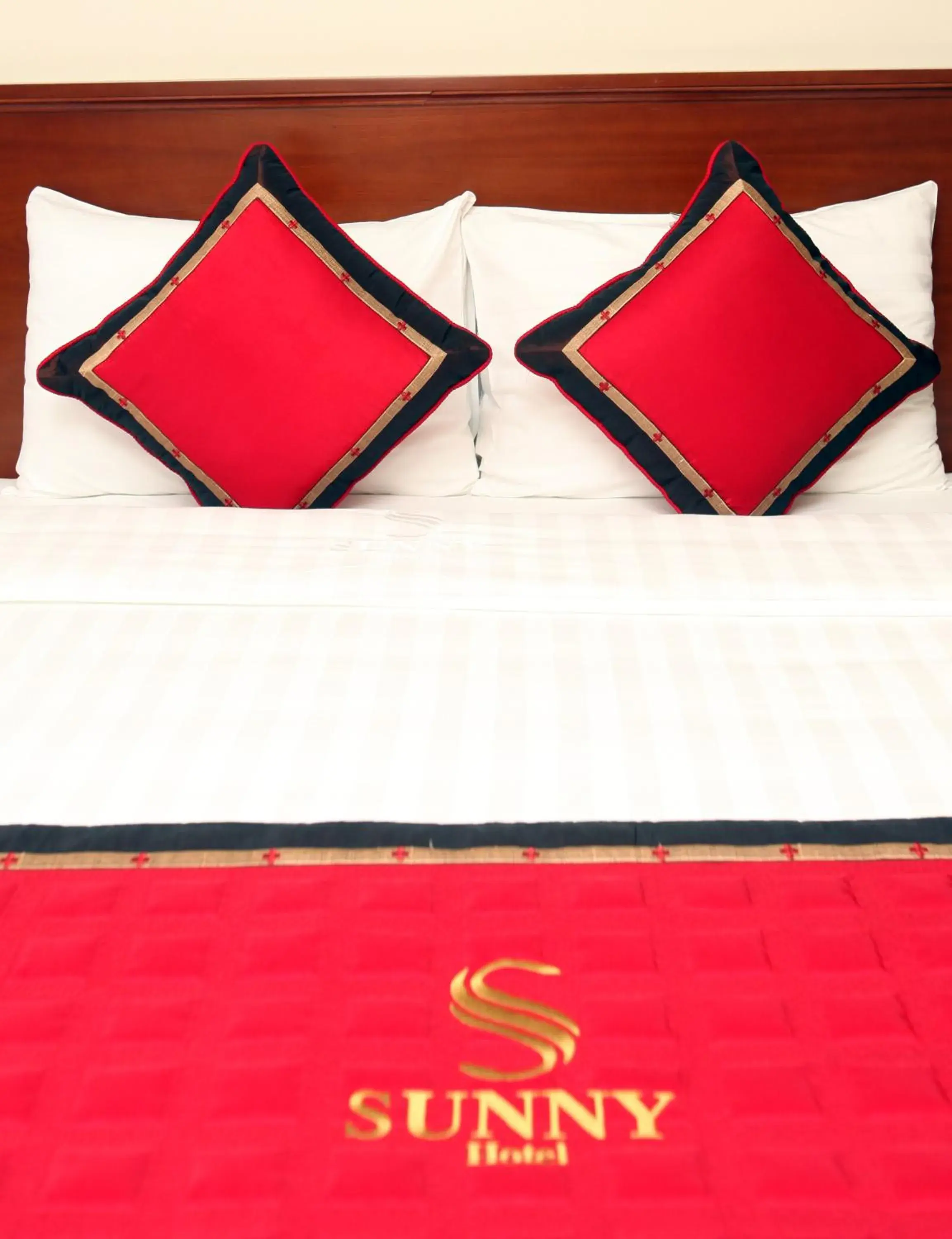 Deluxe Double or Twin Room in Sunny 3 Hotel Deluxe Double or Twin Room in Sunny 3 Hotel