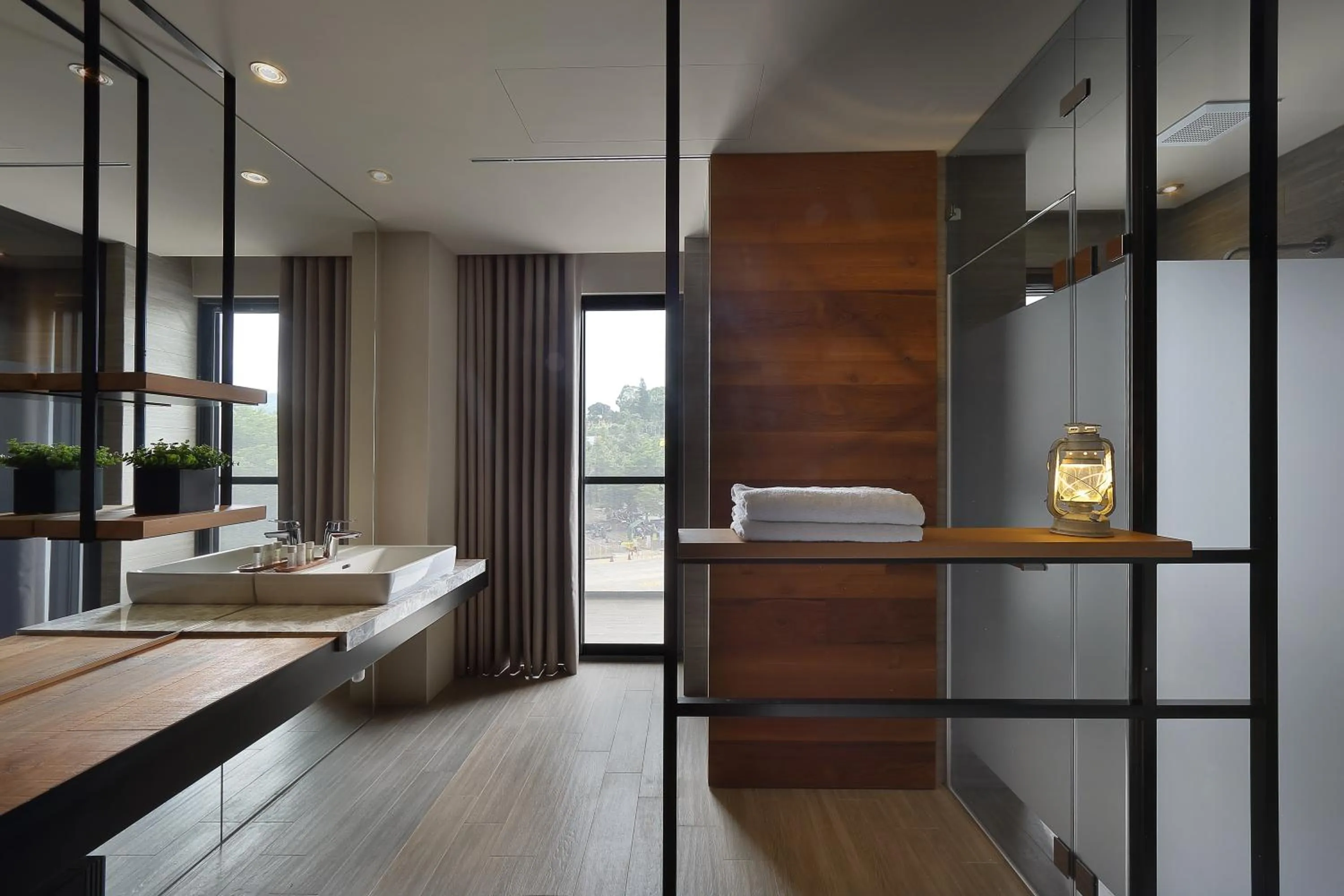 Decorative detail, Bed in Sun Moon Lake Blue Sky Bay B&B