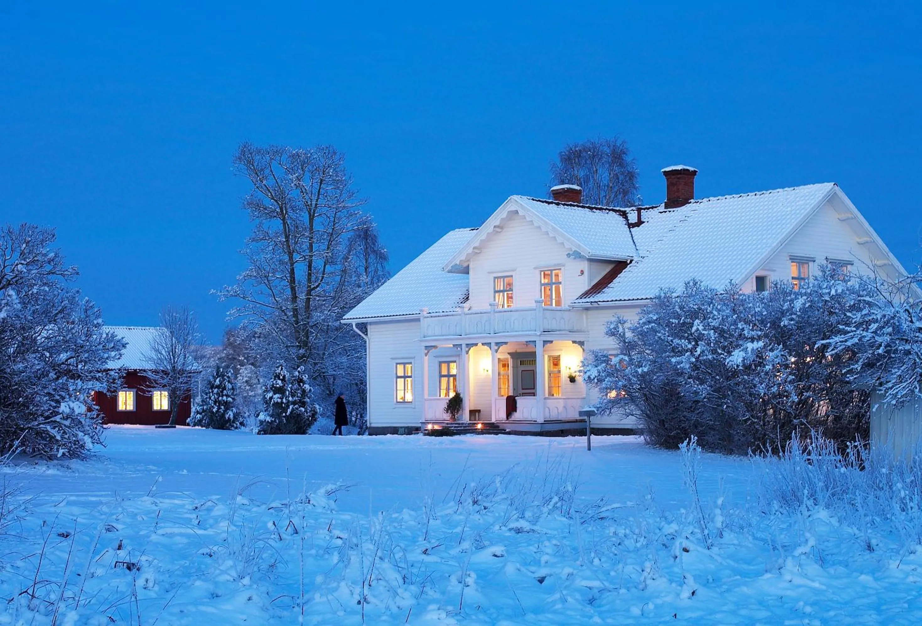 Property building in Sahlströmsgården