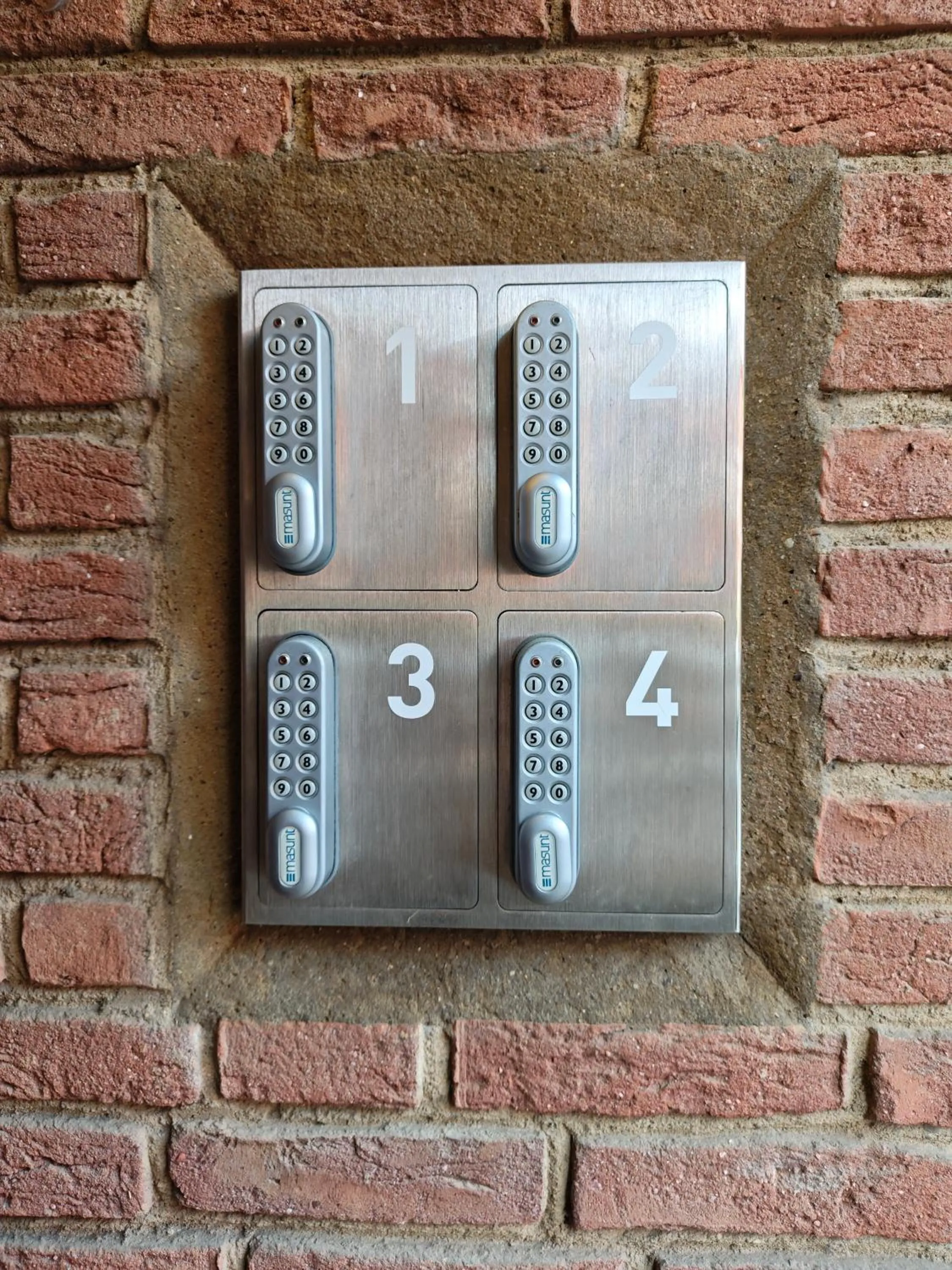 Property building in Hotel Zum Roten Tore