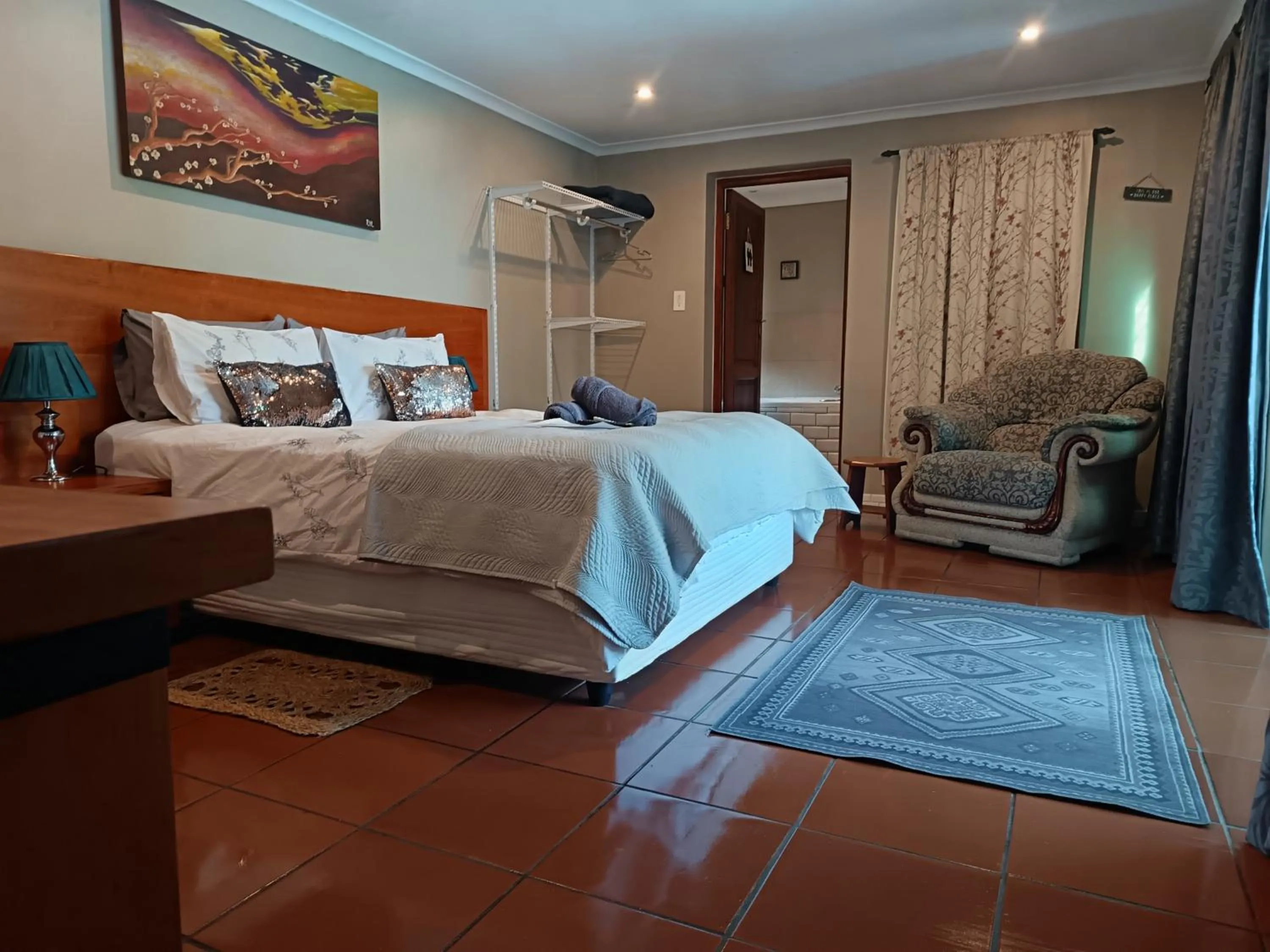 Photo of the whole room, Bed in Happy Homes - Imhoffs Gift