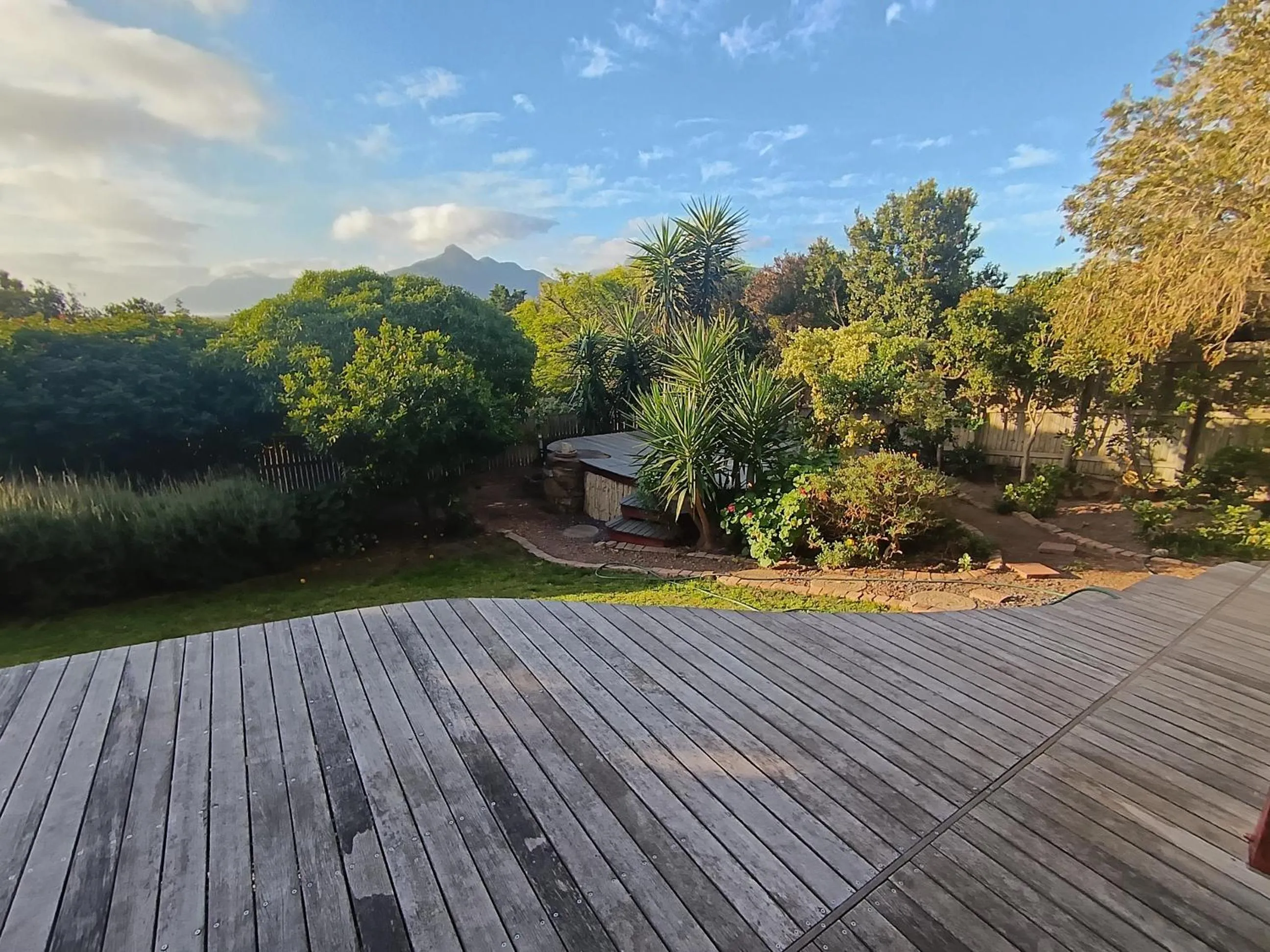 Garden in Happy Homes - Imhoffs Gift