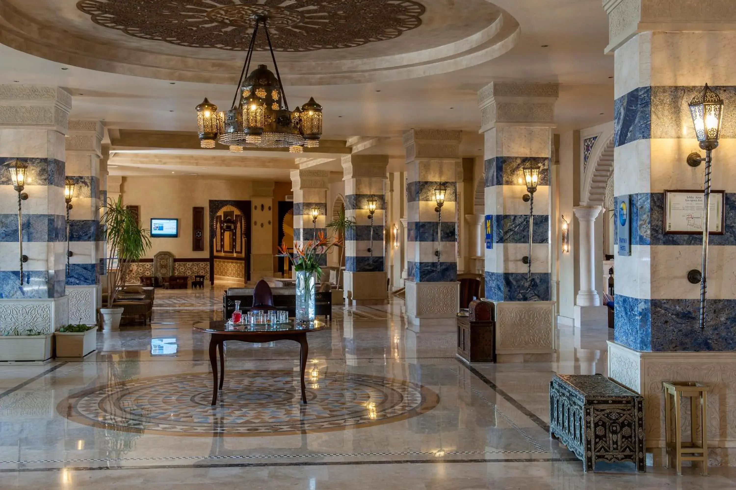 Lobby or reception in Sunrise Mamlouk Palace Resort Lobby or reception in Sunrise Mamlouk Palace Resort