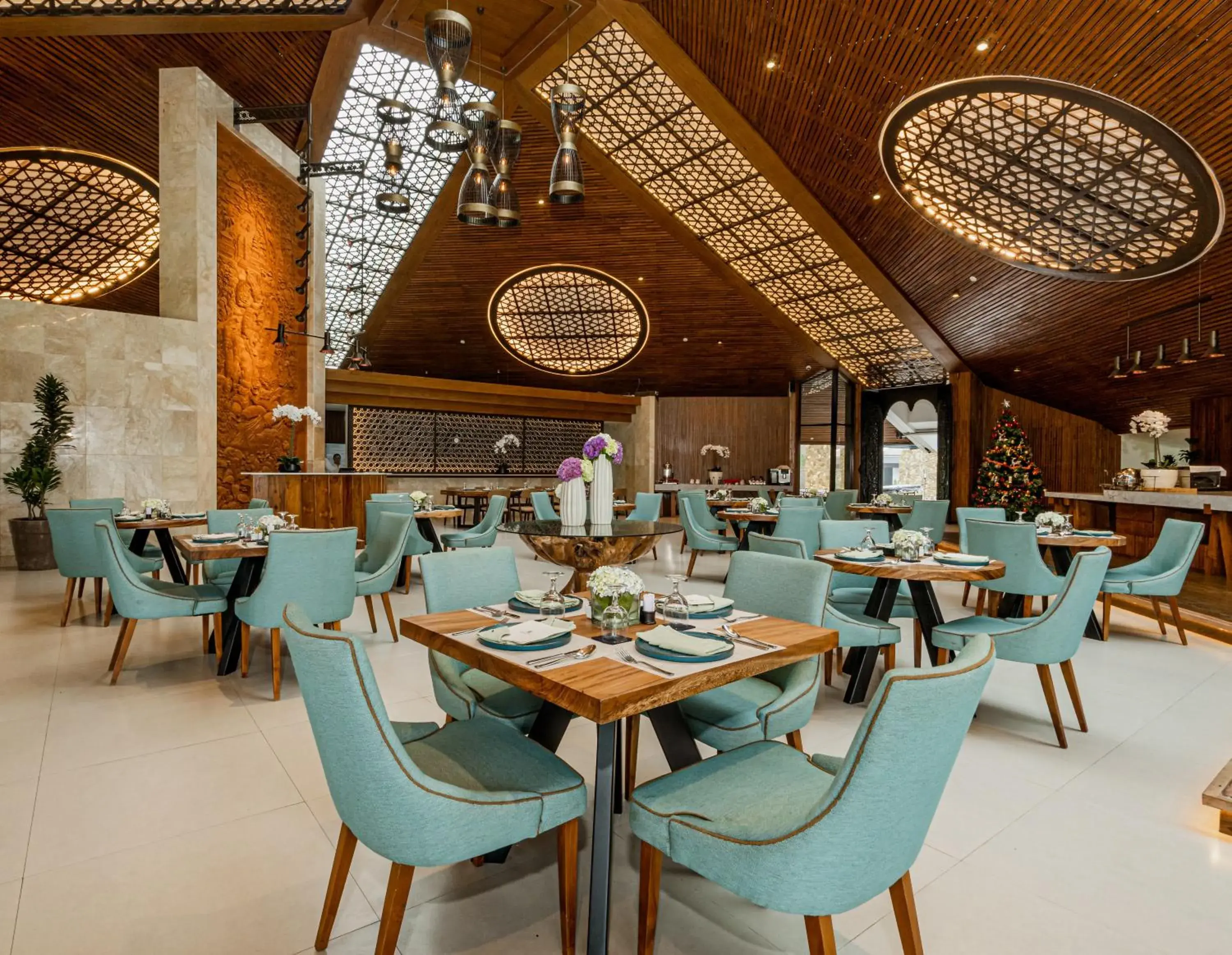 Restaurant/places to eat in Handara Golf & Resort Bali Restaurant/places to eat in Handara Golf & Resort Bali