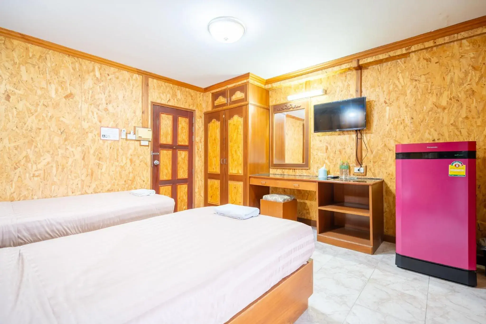 Bed in Chatsuree Mansion Bed in Chatsuree Mansion