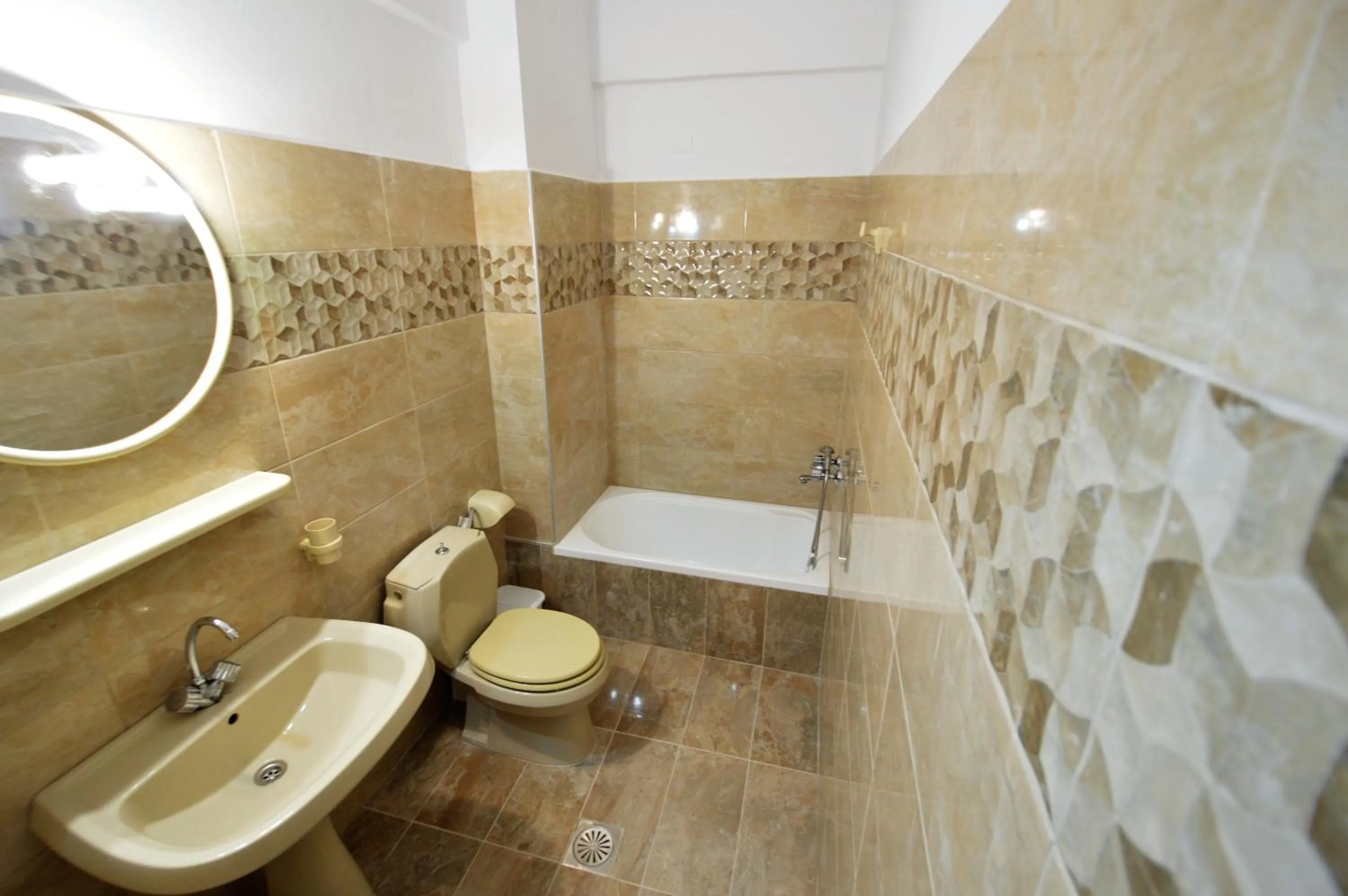 Shower in Sotirakis Hotel